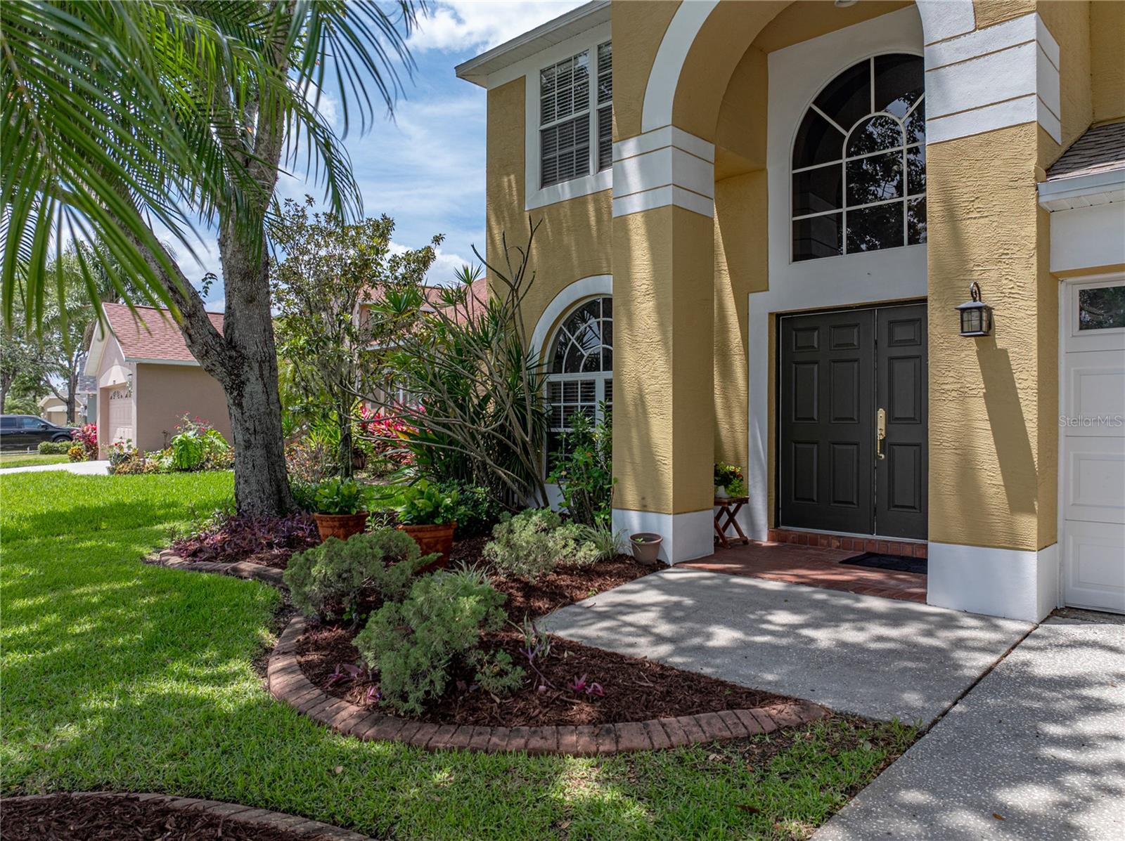 Image 6 of 79 For 27231 Liriope Court