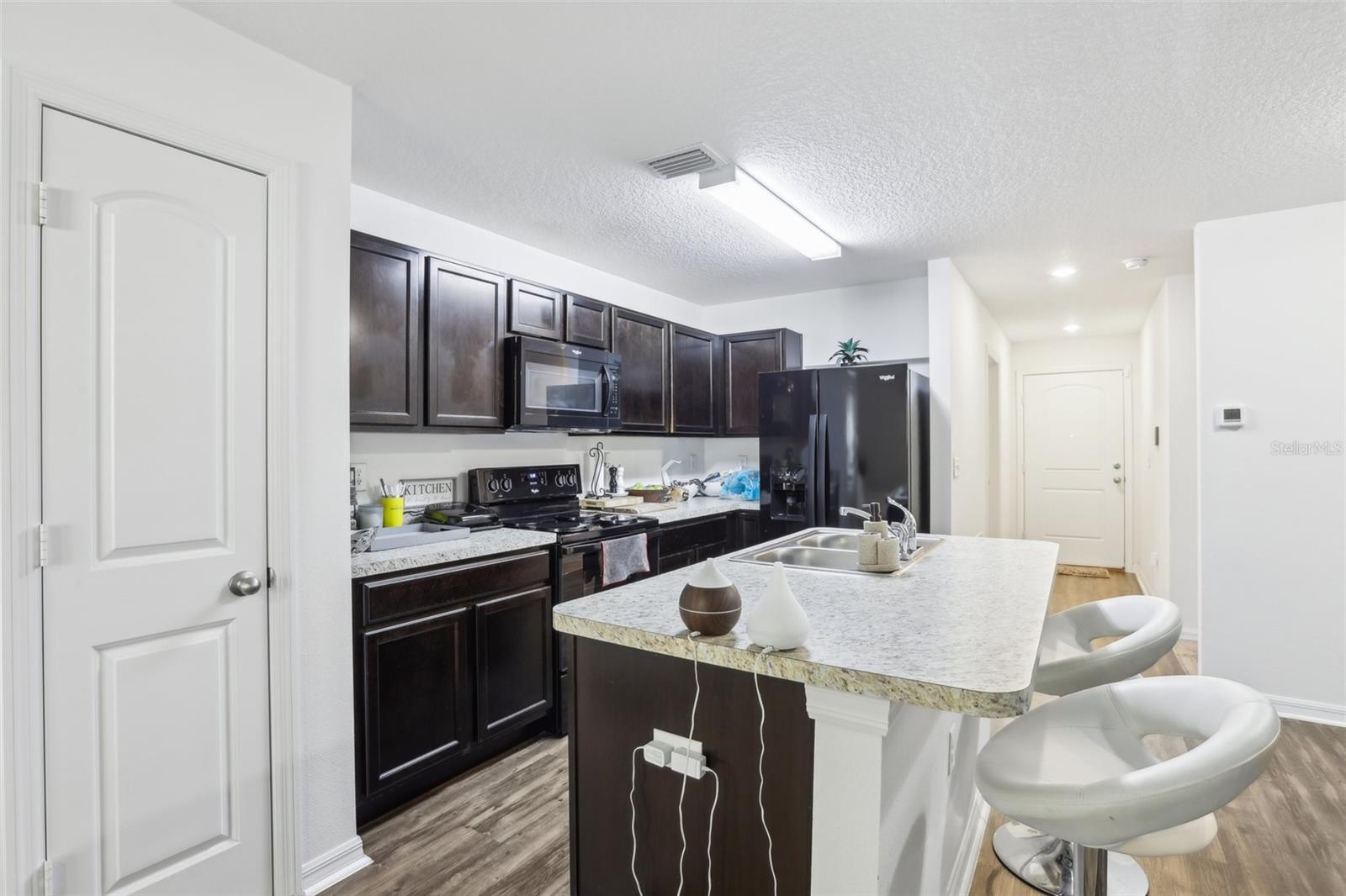 Image 10 of 27 For 26377 Bertram Road