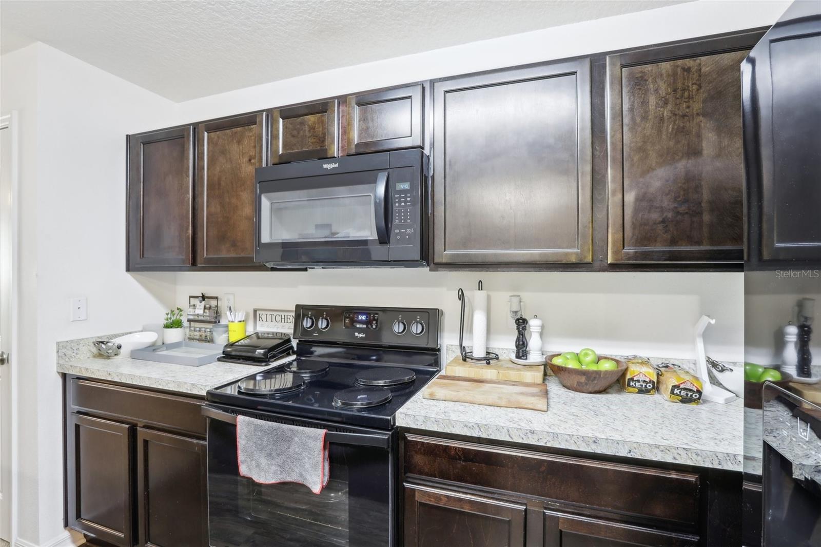 Image 13 of 27 For 26377 Bertram Road