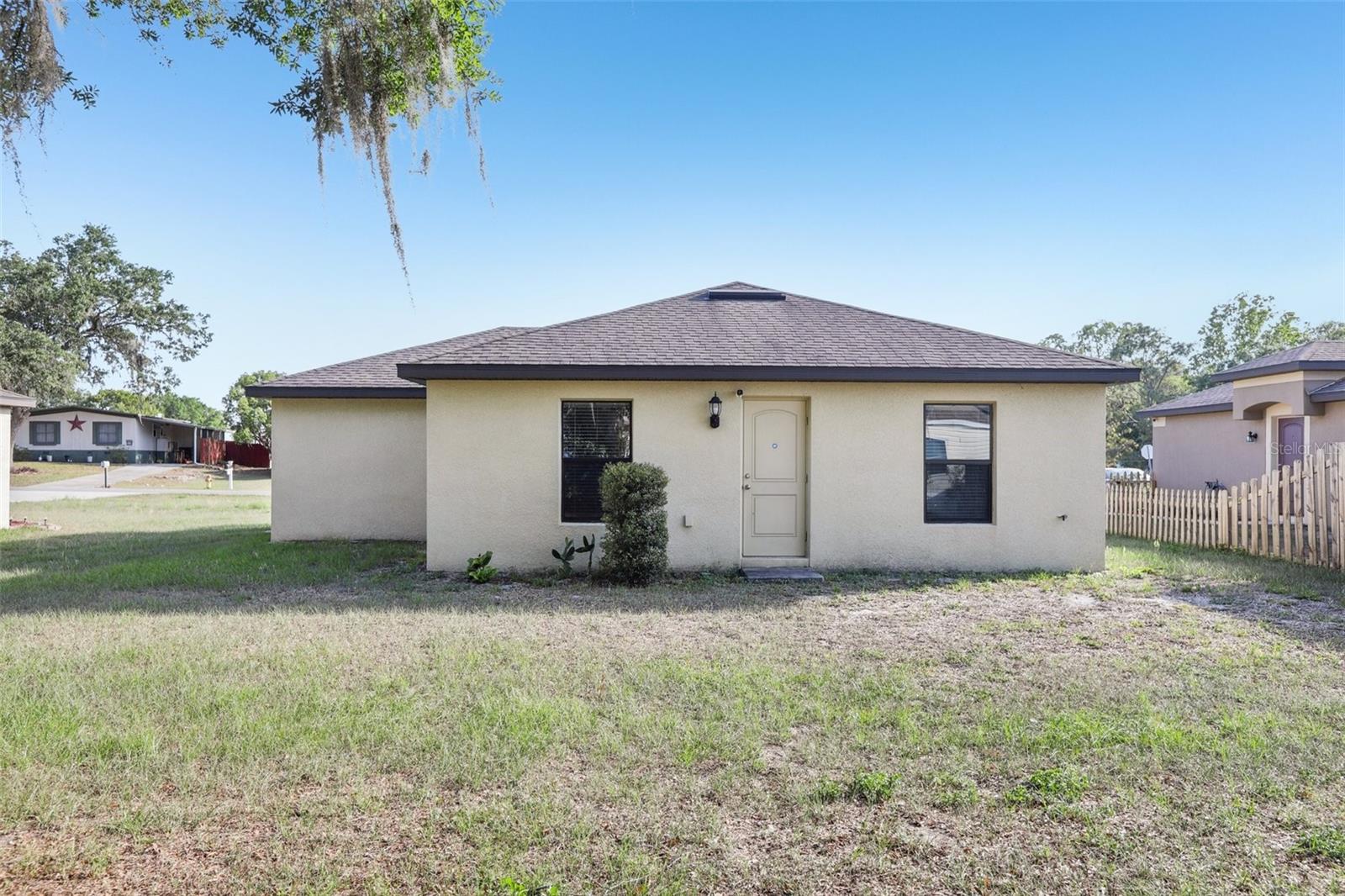 Image 24 of 27 For 26377 Bertram Road