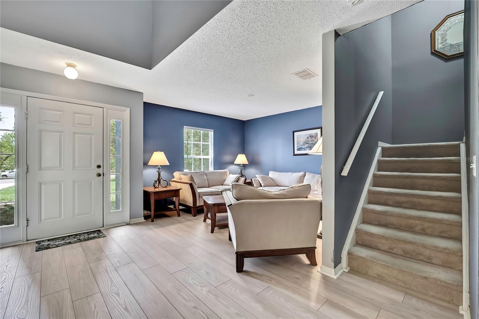 Image 12 of 50 For 11257 Persimmon Avenue