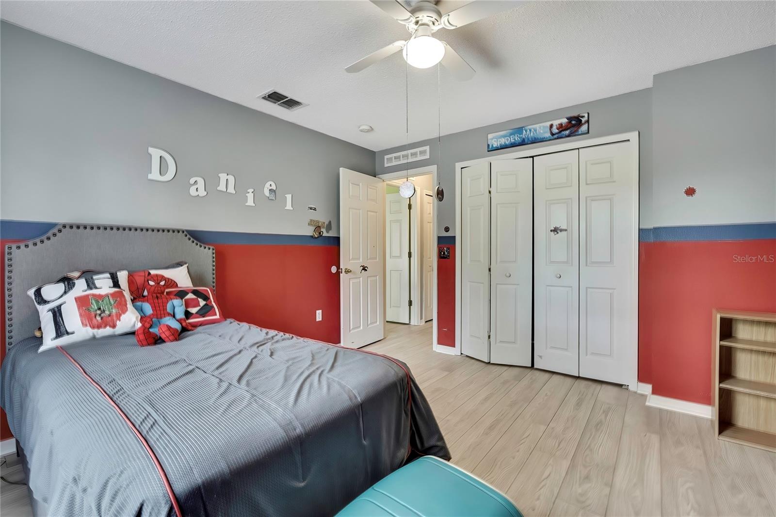 Image 26 of 50 For 11257 Persimmon Avenue
