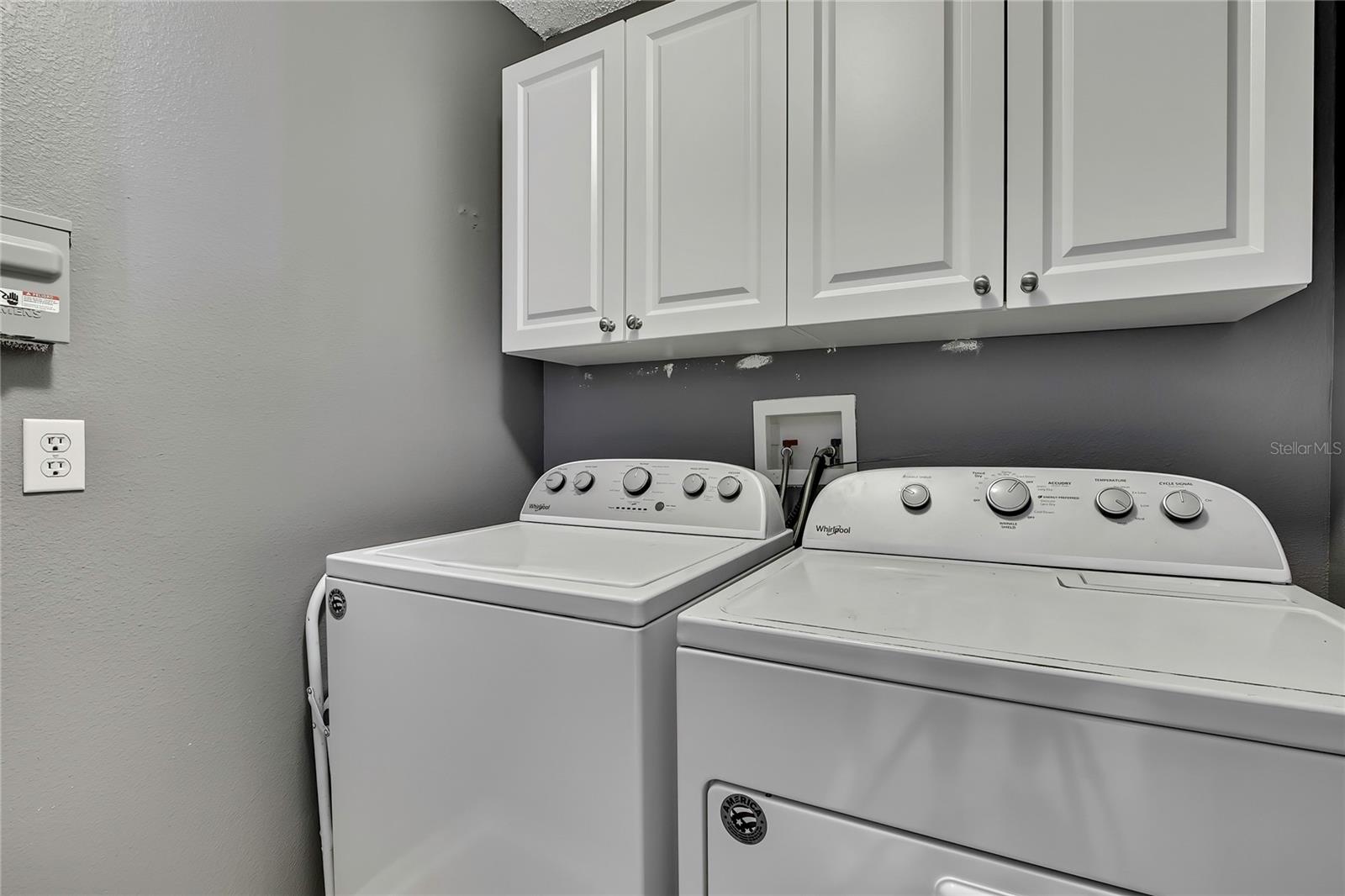Image 30 of 50 For 11257 Persimmon Avenue