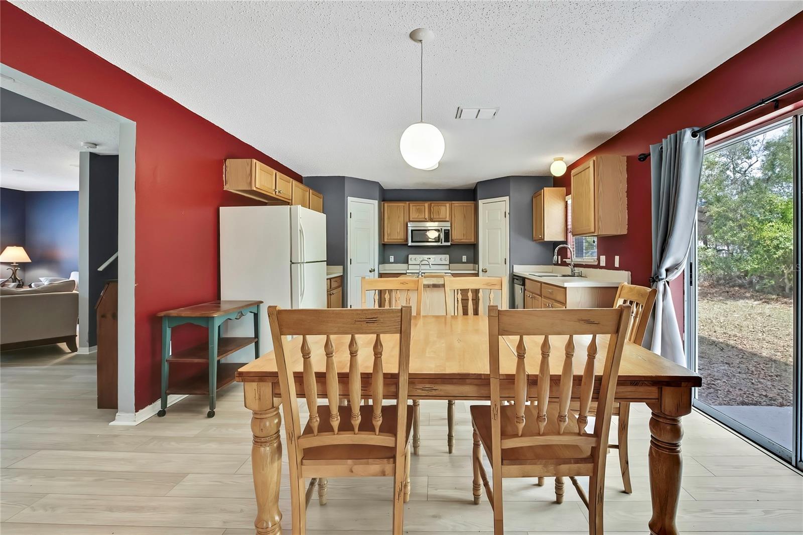 Image 45 of 50 For 11257 Persimmon Avenue
