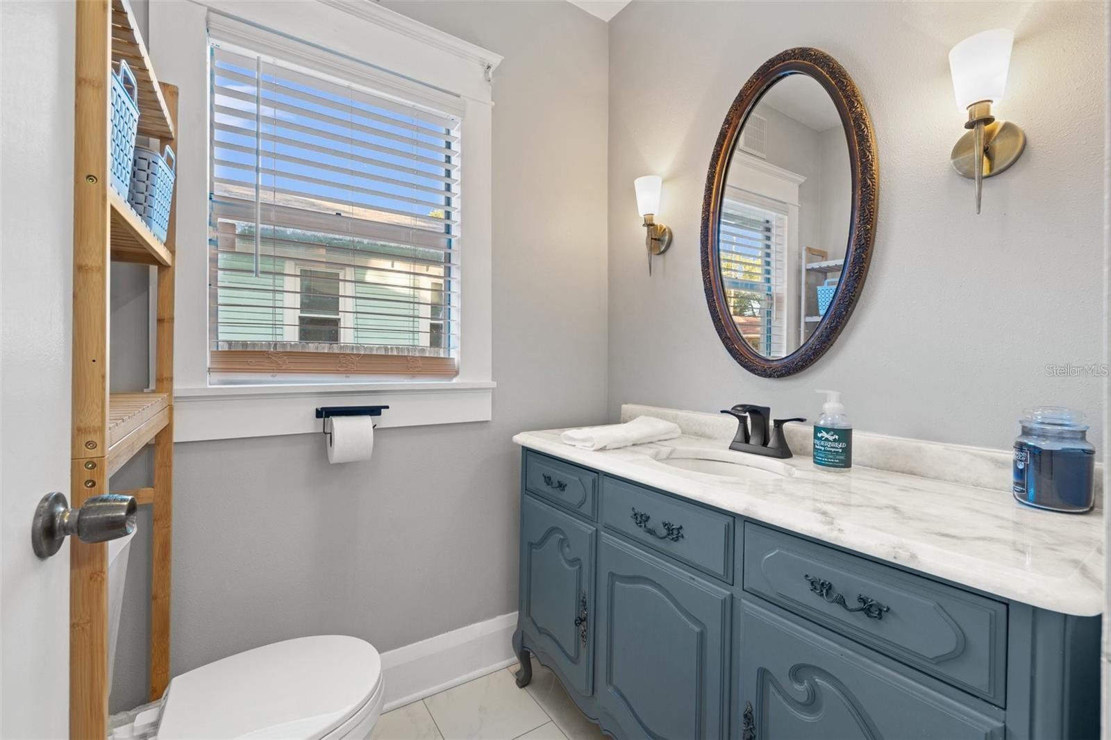 Image 13 of 24 For 910 Hamilton Avenue
