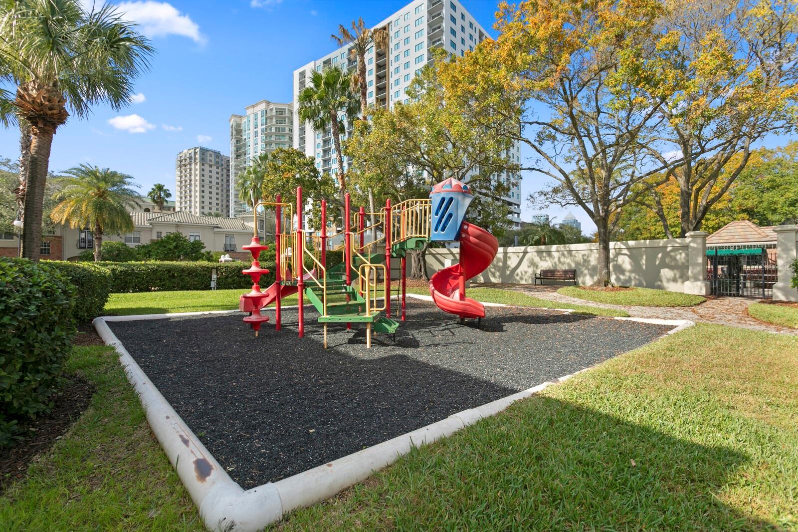 Image 13 of 39 For 716 Seagate Drive 716