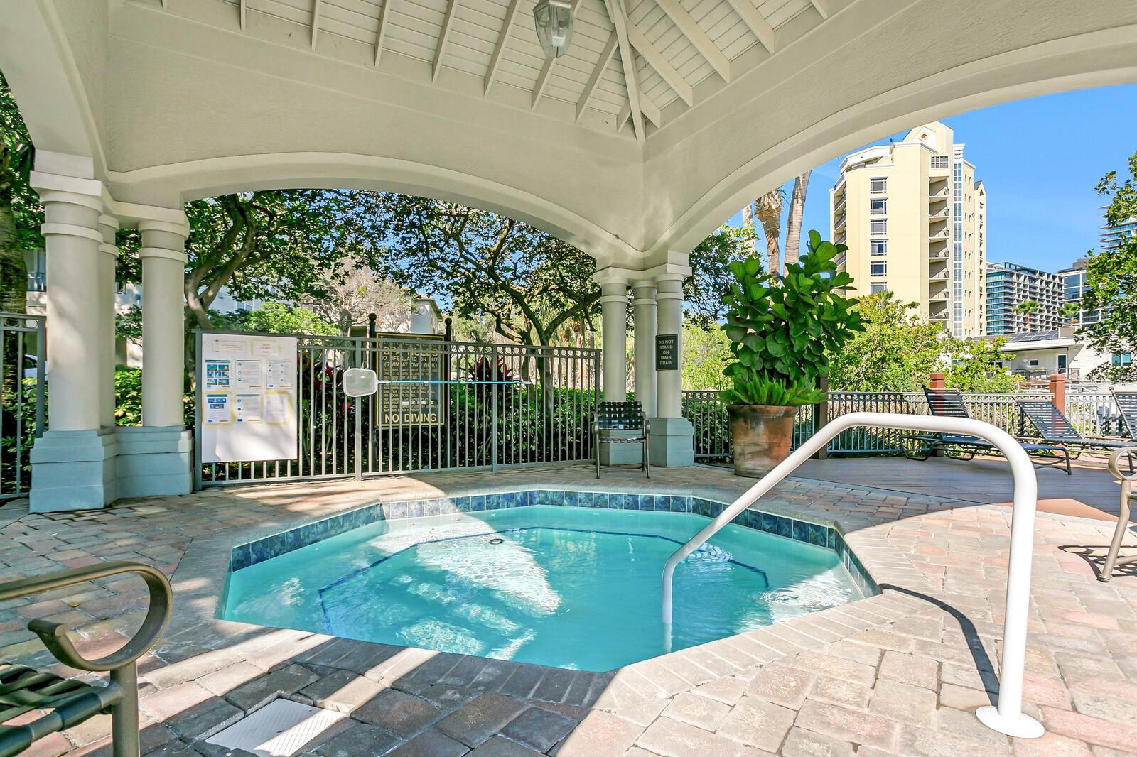 Image 3 of 39 For 716 Seagate Drive 716