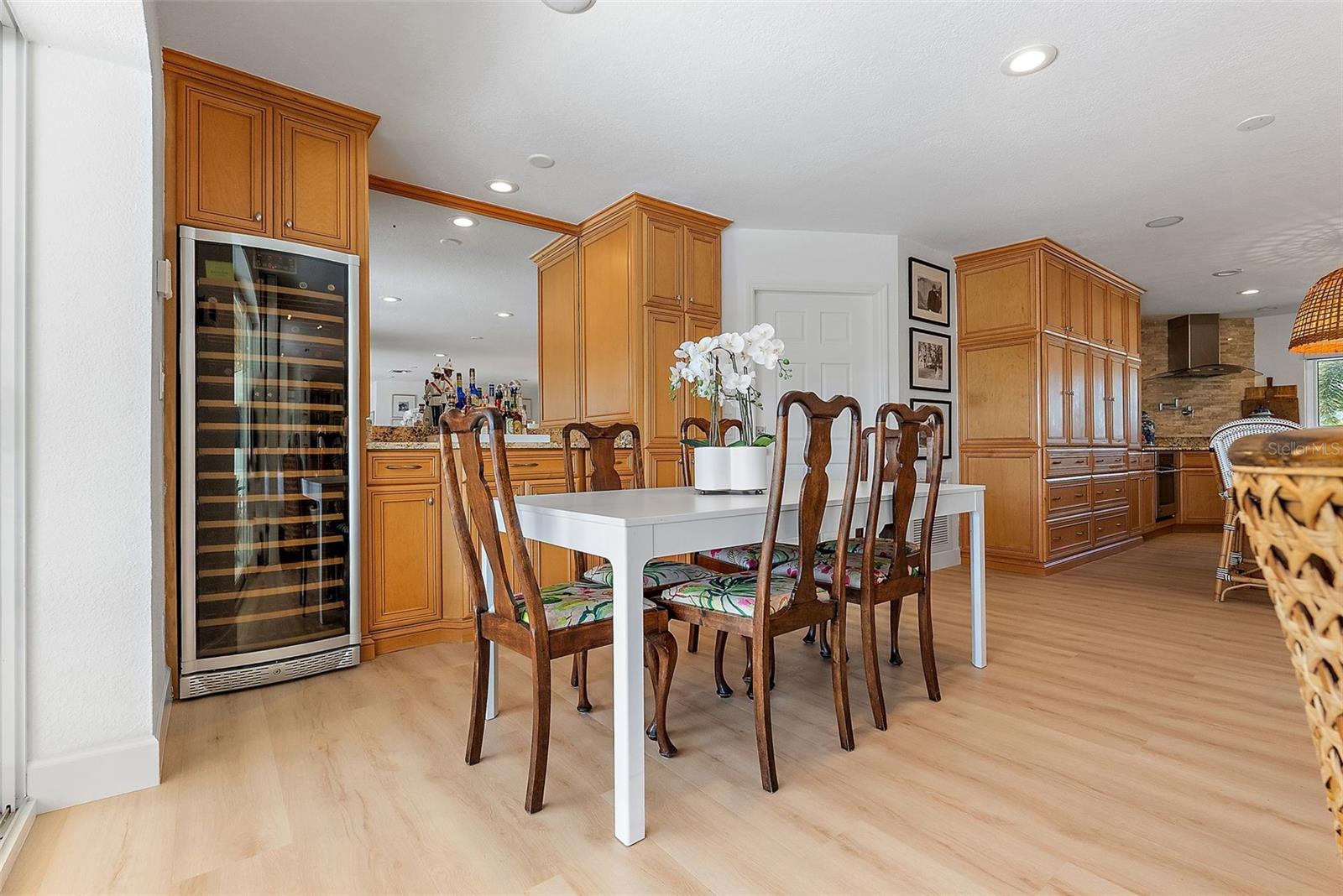Image 7 of 45 For 1112 38th Avenue Ne