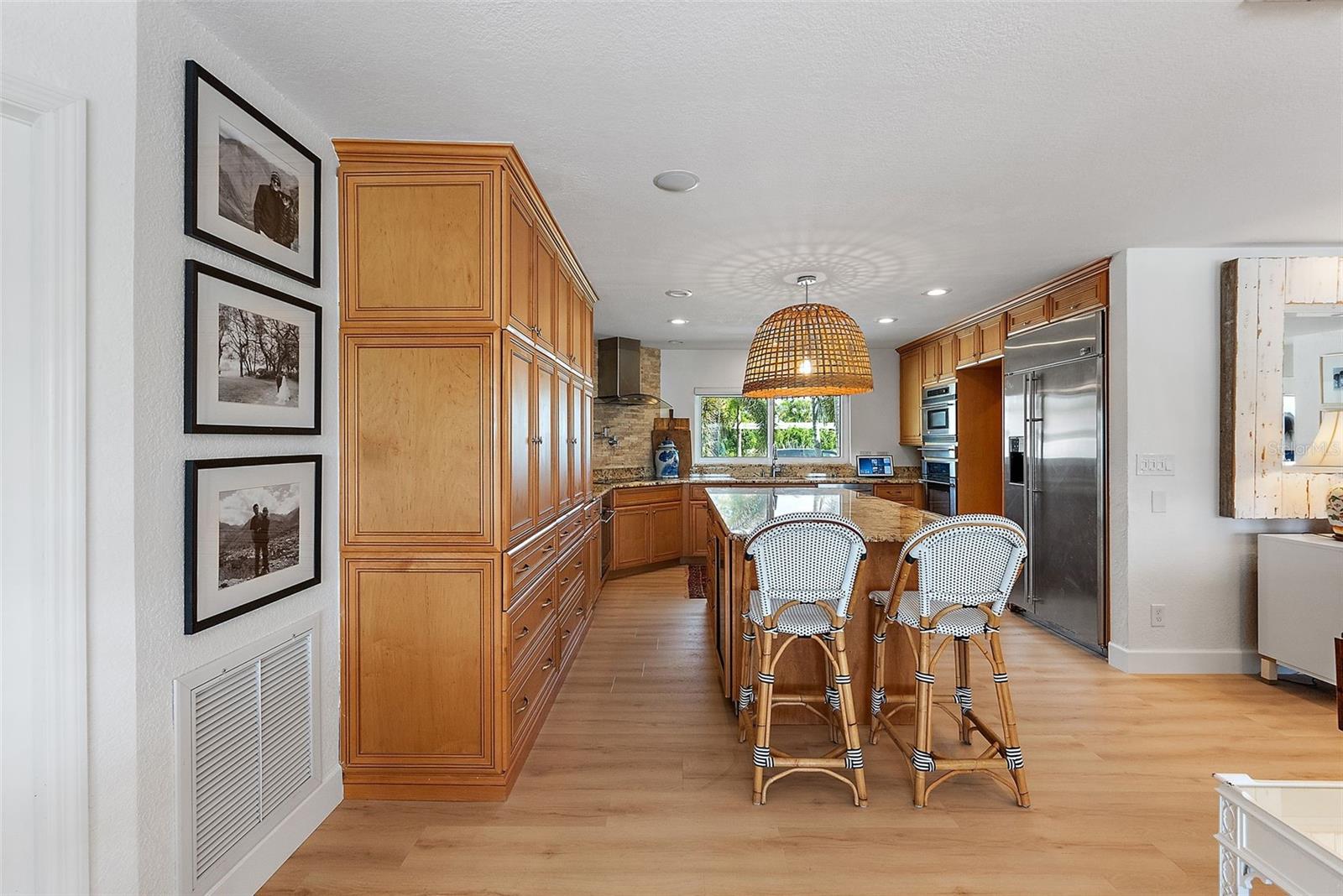 Image 8 of 45 For 1112 38th Avenue Ne