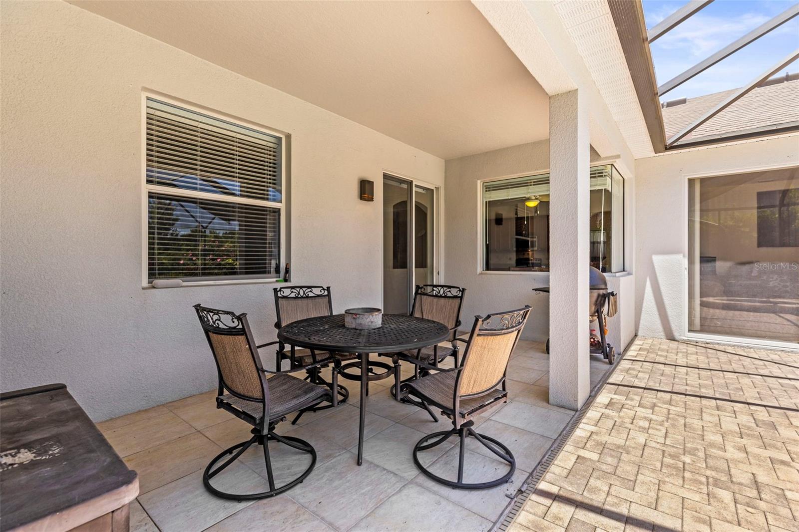 Image 33 of 40 For 9632 Asbel Estates Street