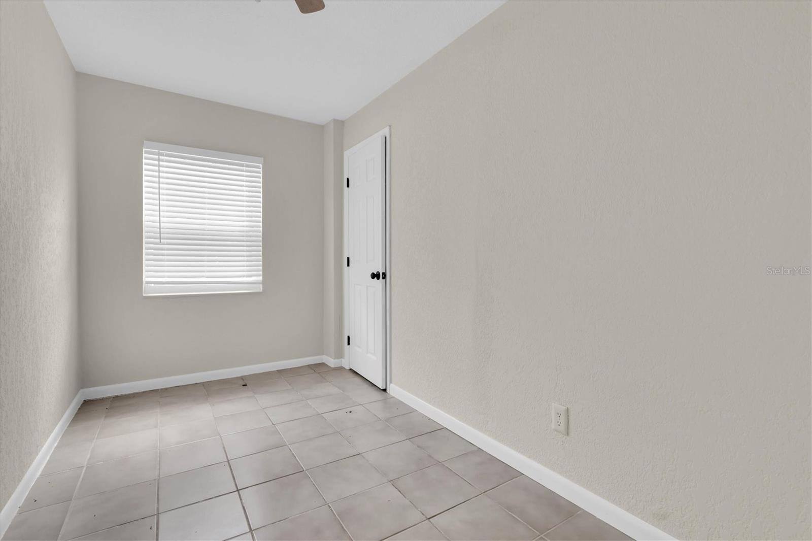 Image 19 of 35 For 1900 45th Street S