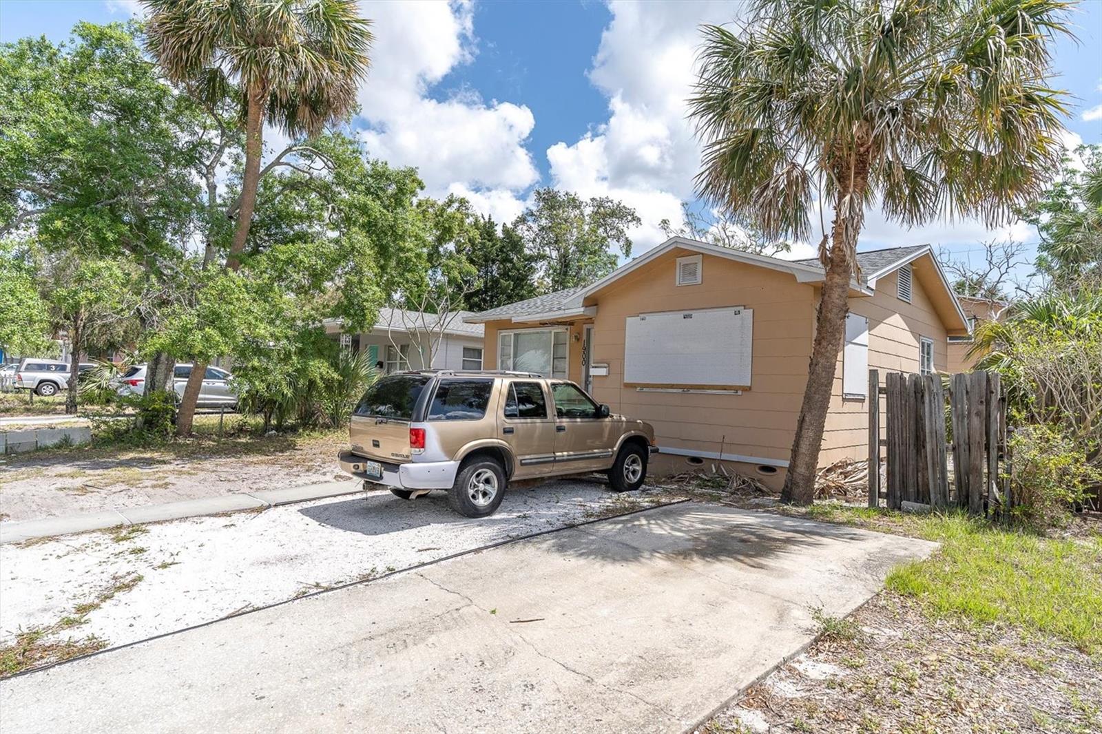 Image 2 of 35 For 1900 45th Street S