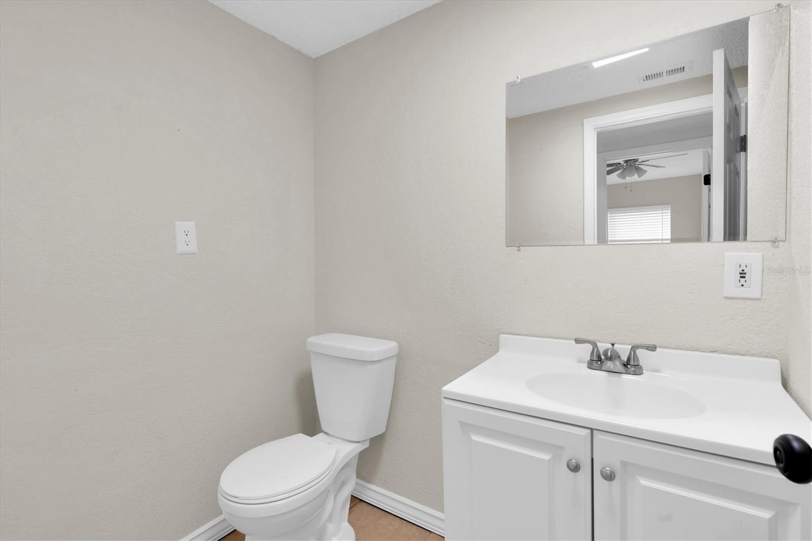 Image 21 of 35 For 1900 45th Street S