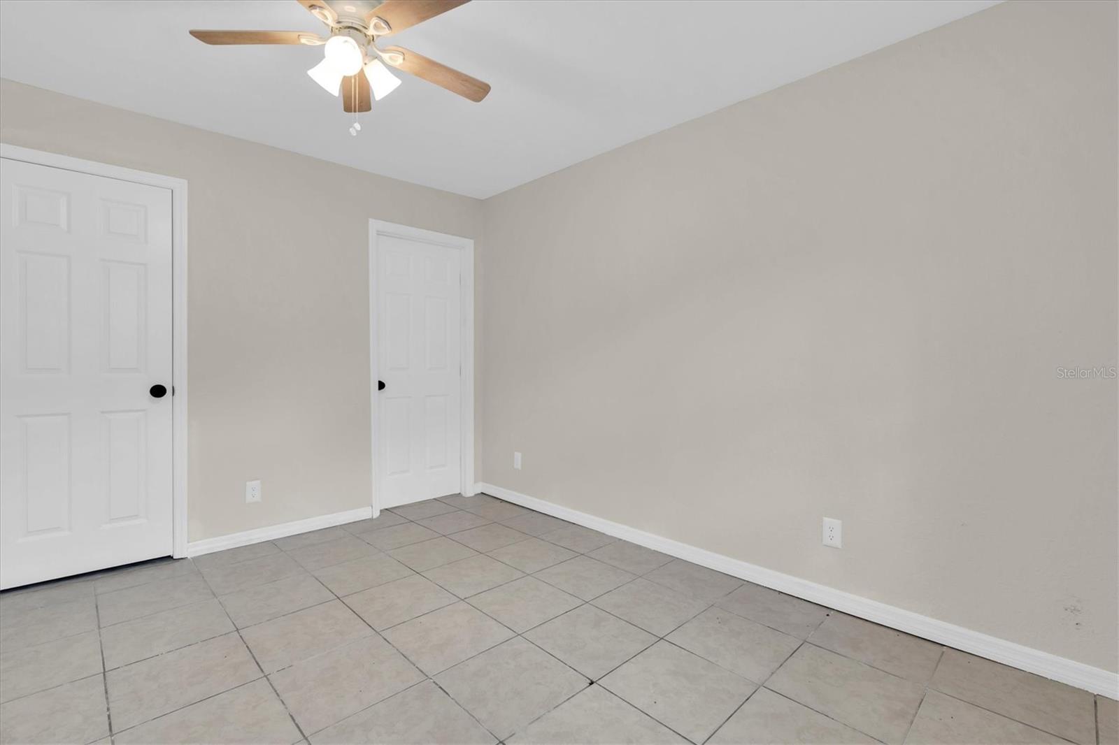 Image 22 of 35 For 1900 45th Street S
