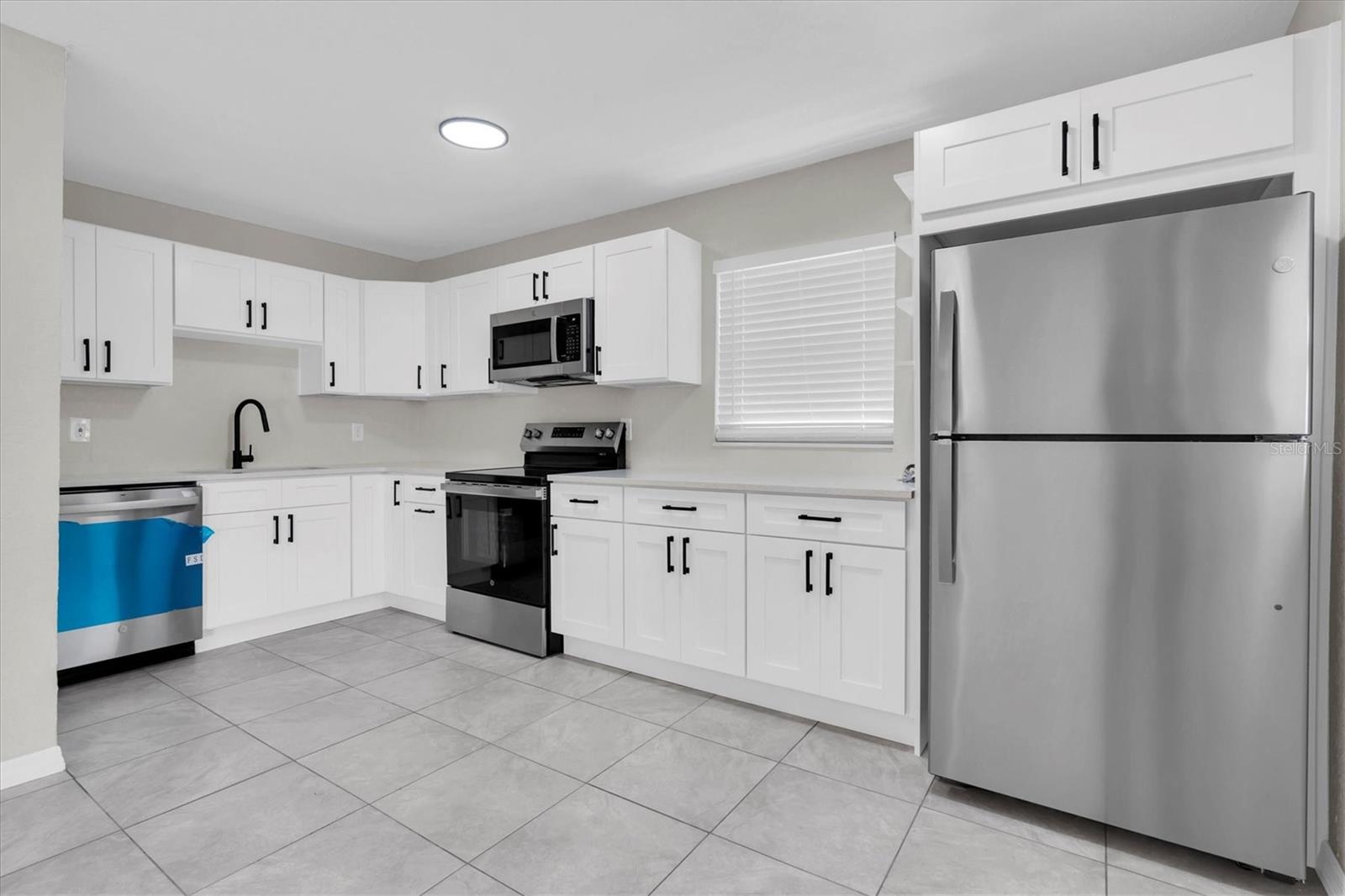 Image 28 of 35 For 1900 45th Street S