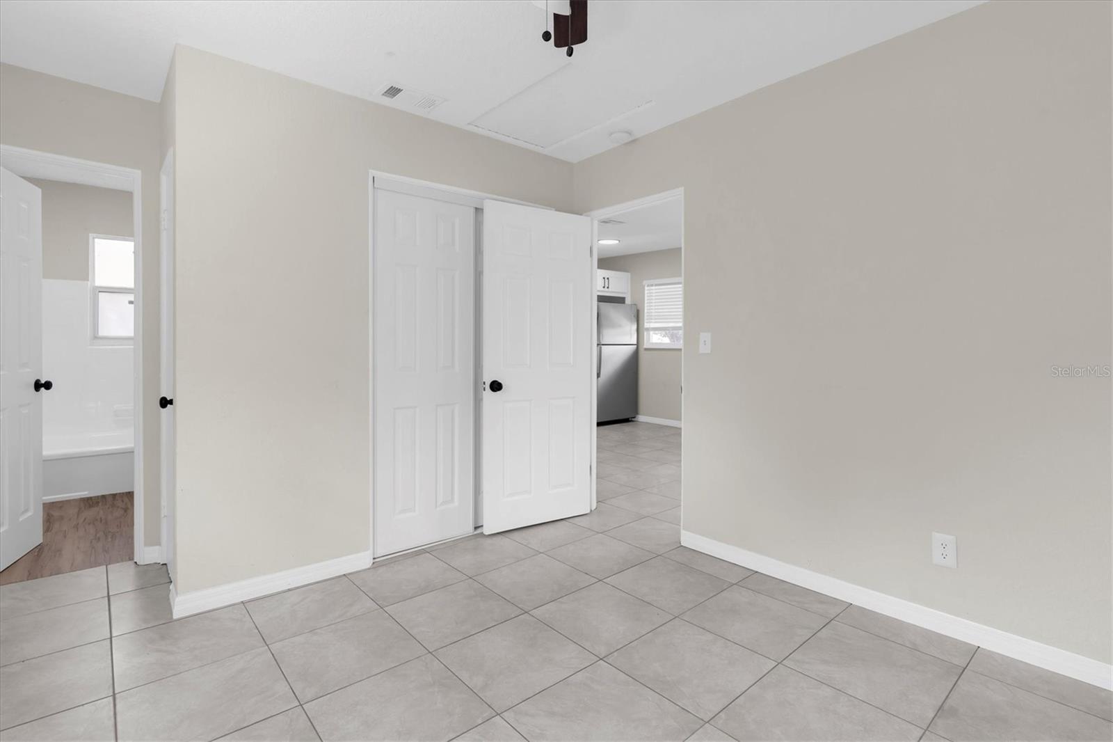 Image 32 of 35 For 1900 45th Street S
