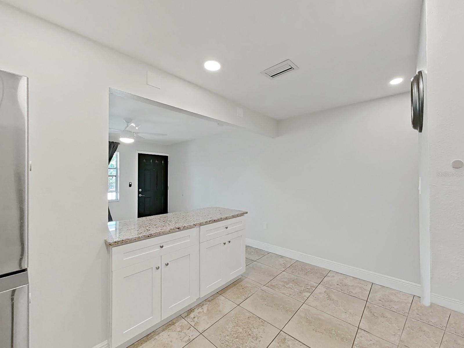Image 17 of 24 For 2501 Harn Boulevard H39