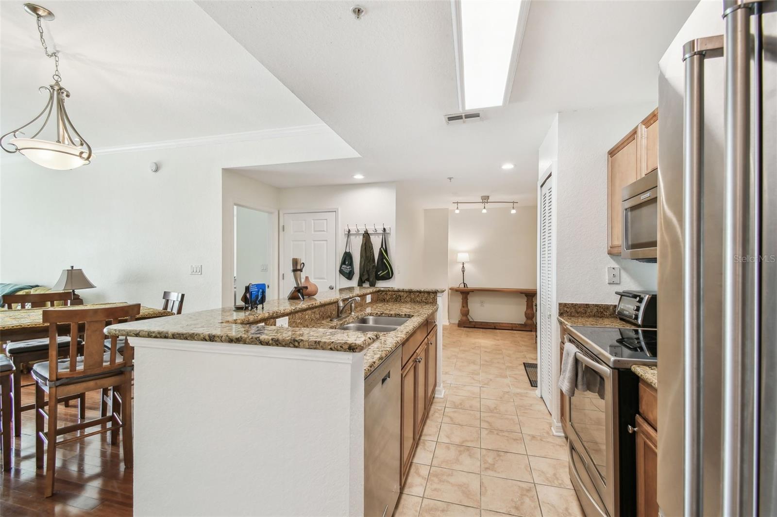 Image 16 of 92 For 700 Harbour Island Boulevard 740