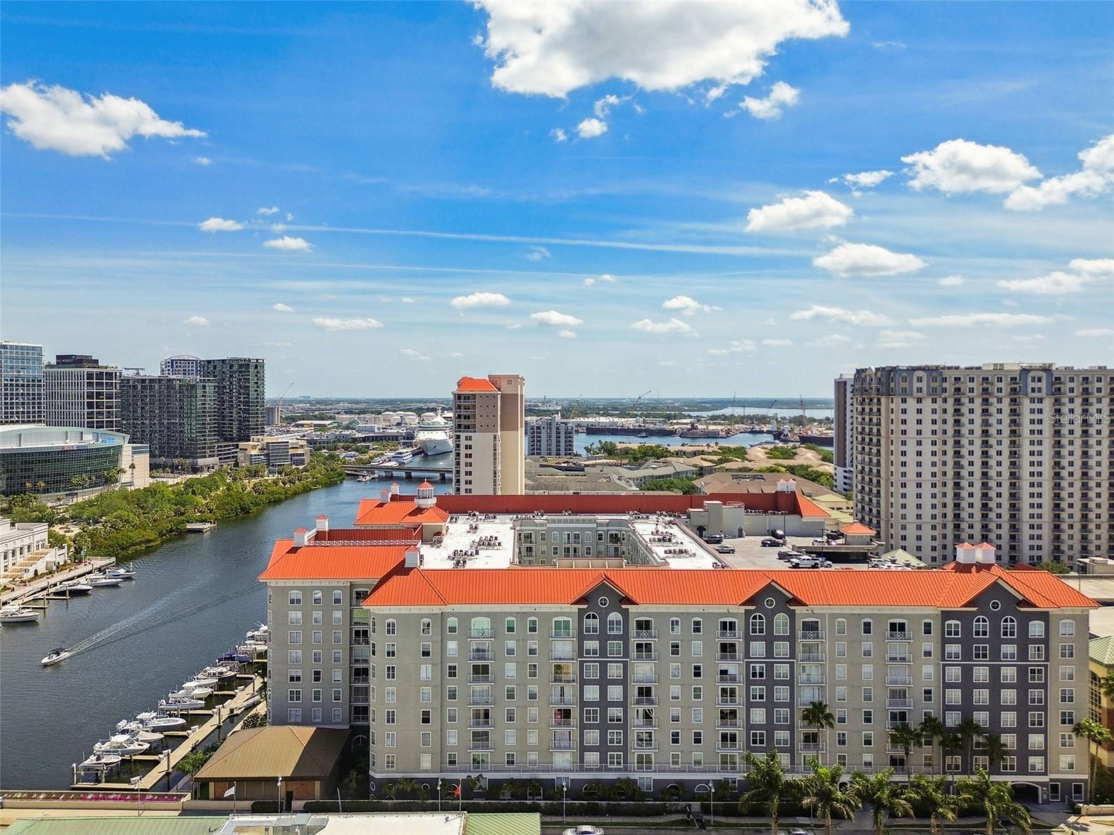 Image 45 of 92 For 700 Harbour Island Boulevard 740