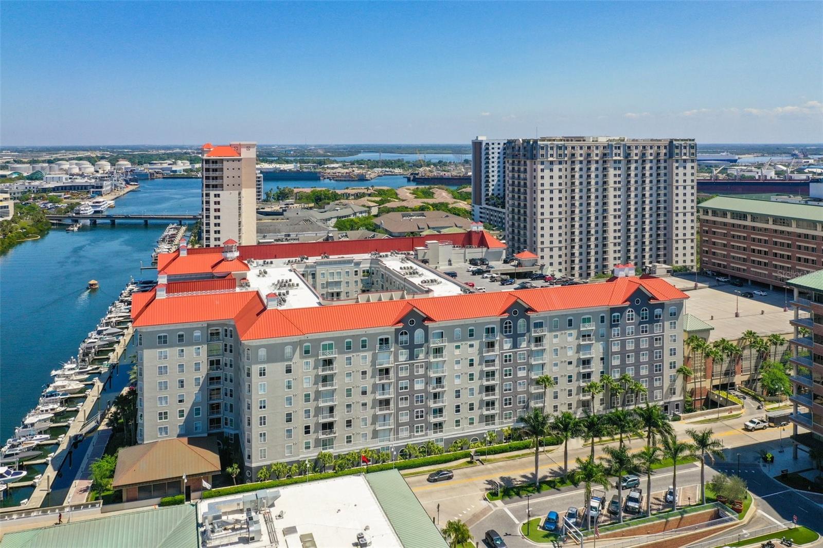 Image 53 of 92 For 700 Harbour Island Boulevard 740