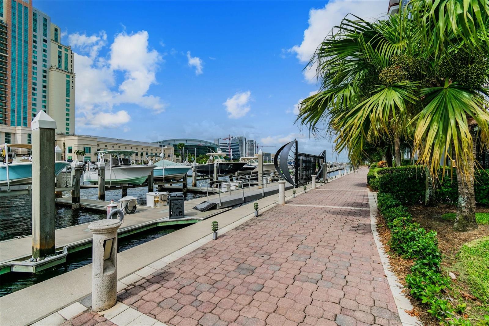 Image 92 of 92 For 700 Harbour Island Boulevard 740