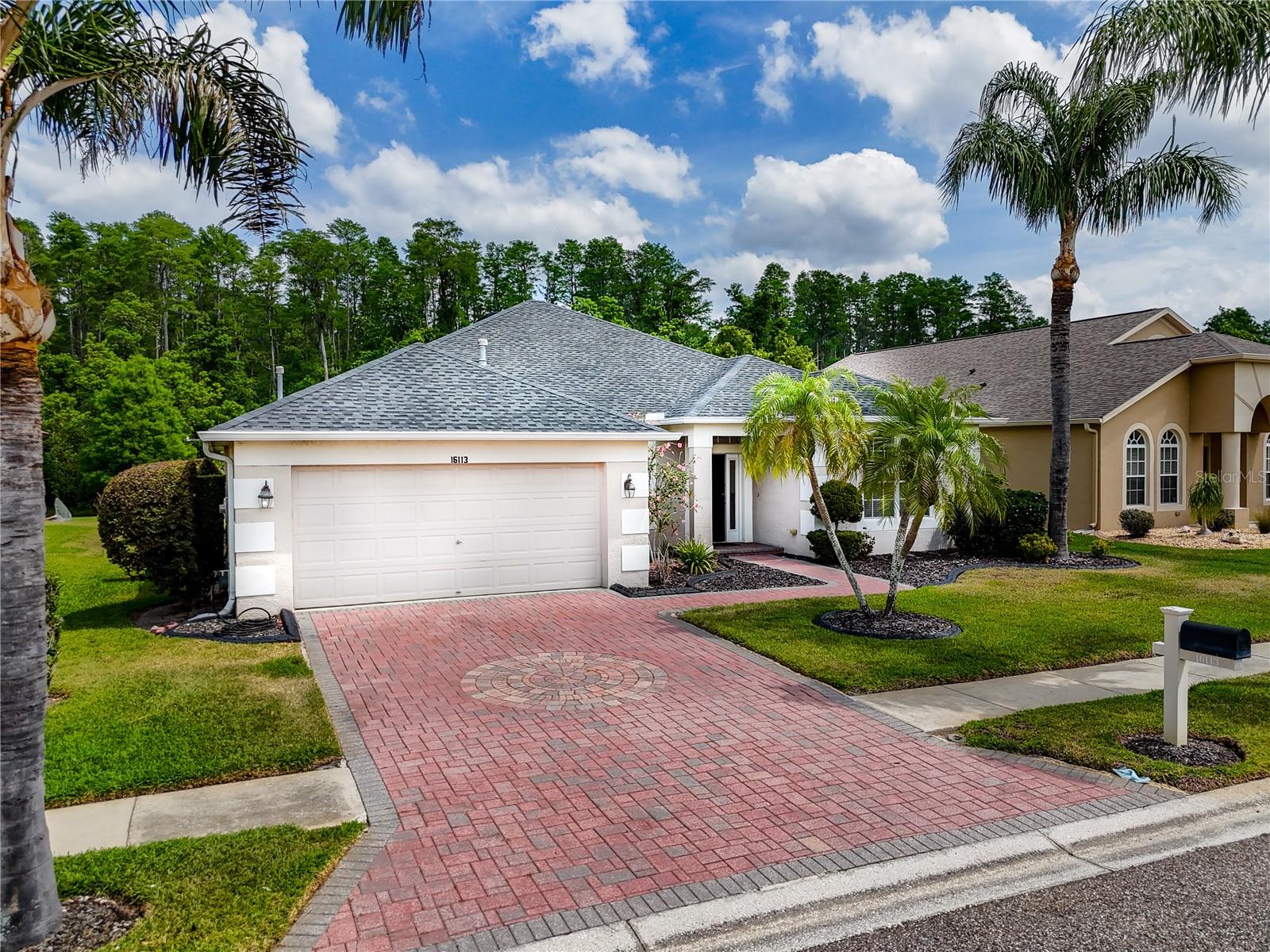 Listing photo id 1 for 16113 Rambling Road