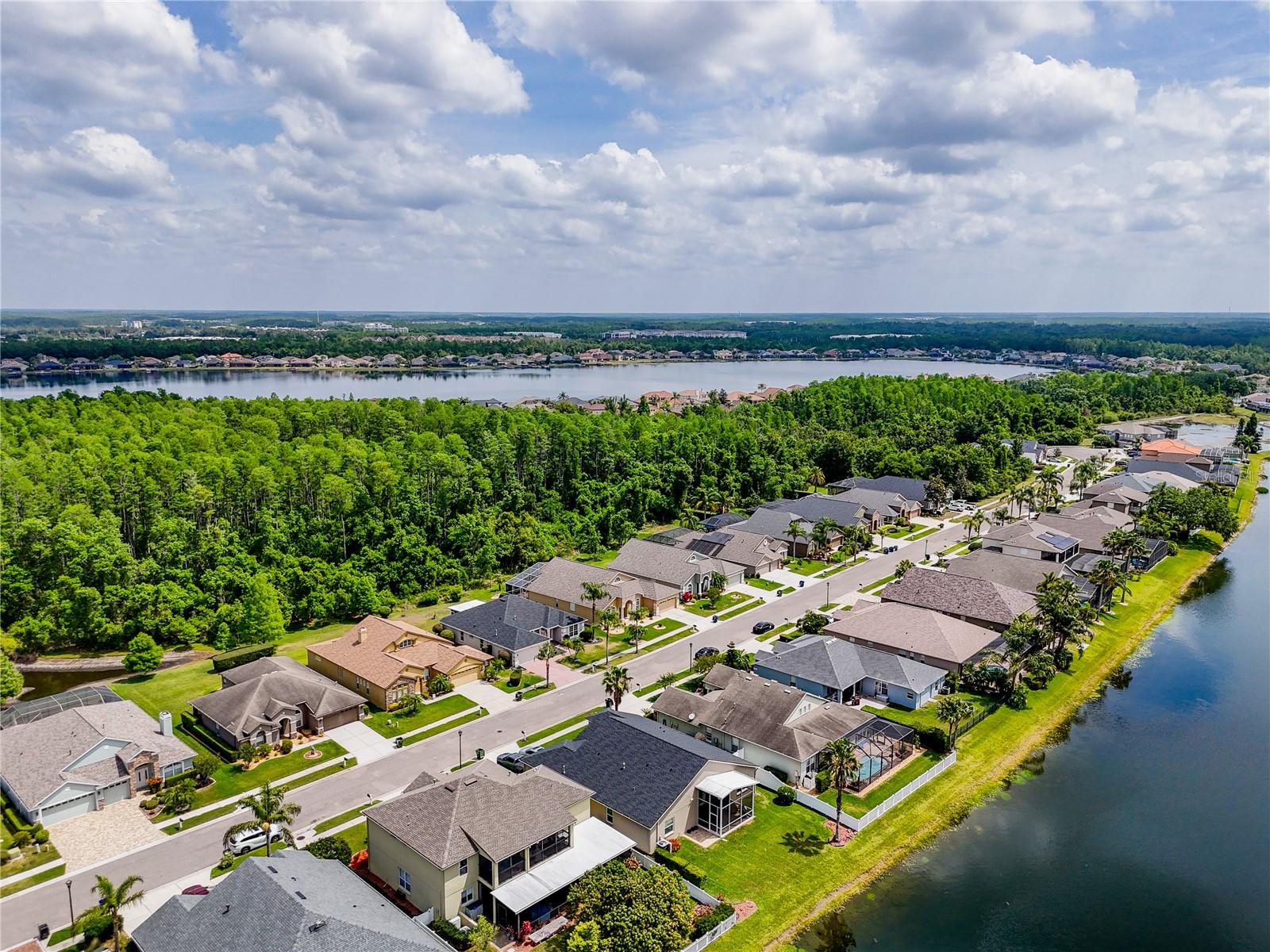 Listing photo id 47 for 16113 Rambling Road