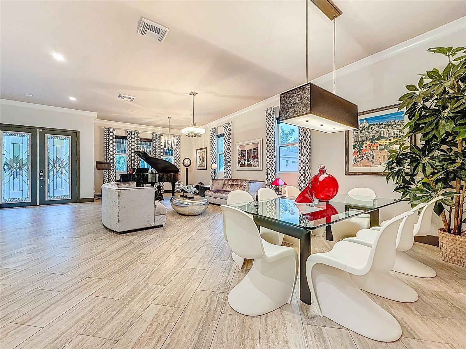 Listing photo id 20 for 3924 Ridge Avenue