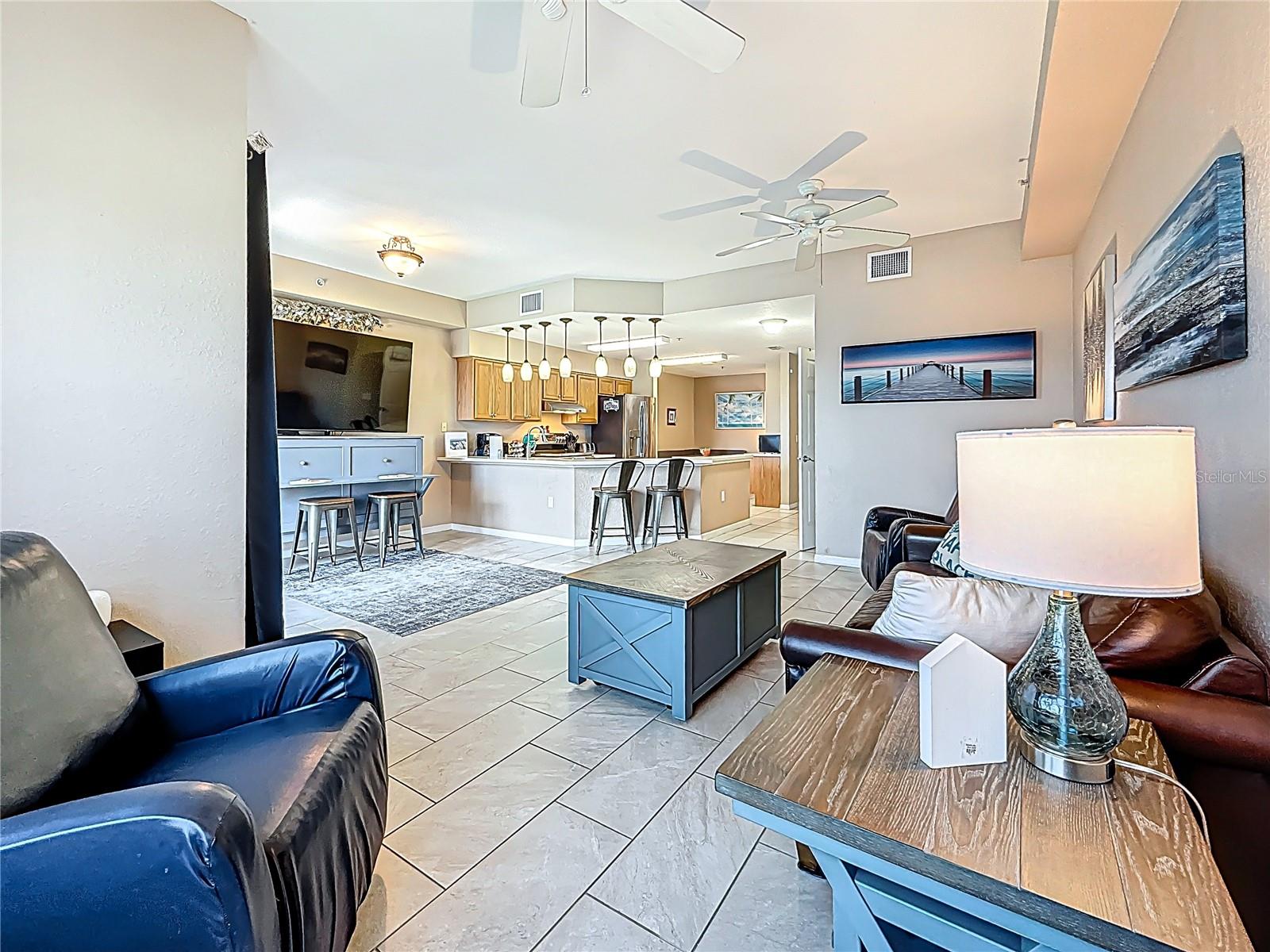 Image 23 of 54 For 13999 Gulf Boulevard 501