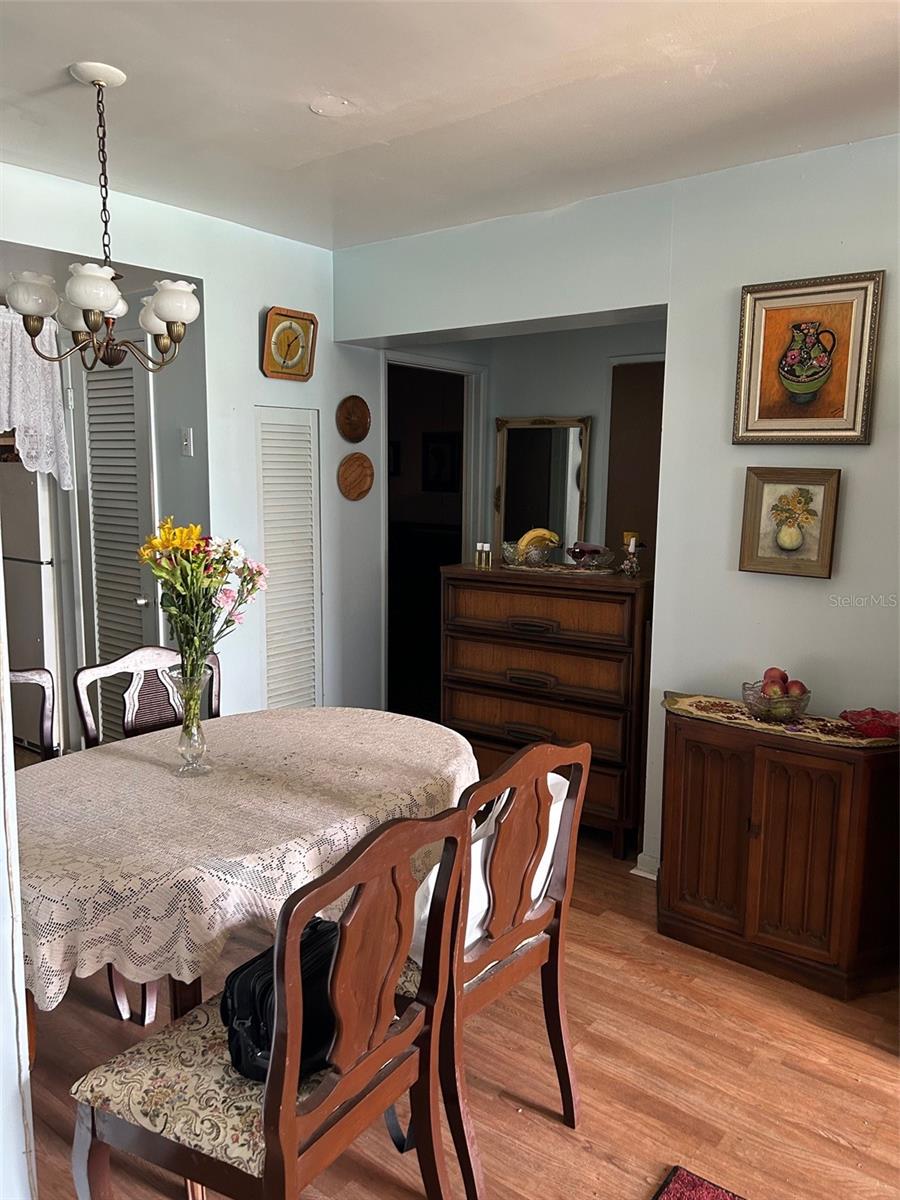 Image 16 of 50 For 5940 21st Street N 11