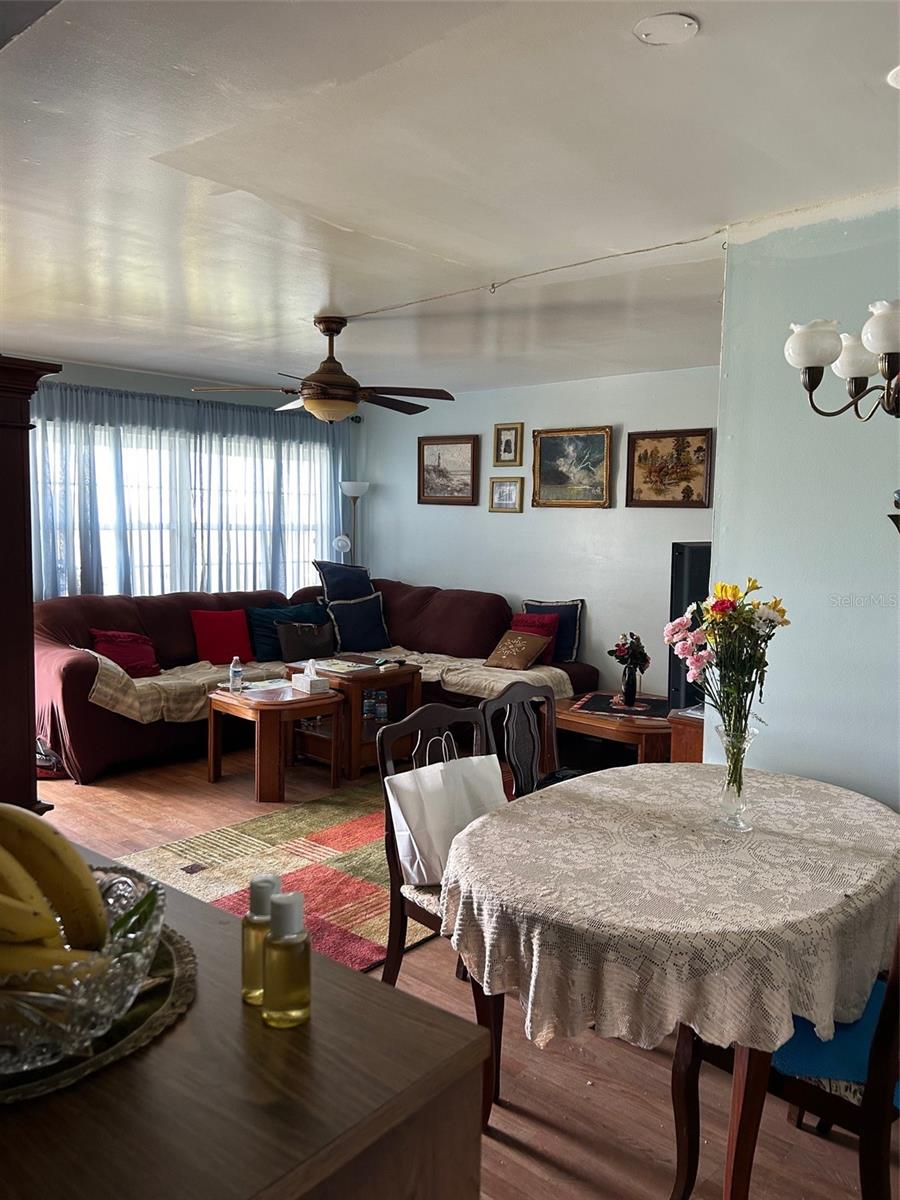 Image 21 of 50 For 5940 21st Street N 11