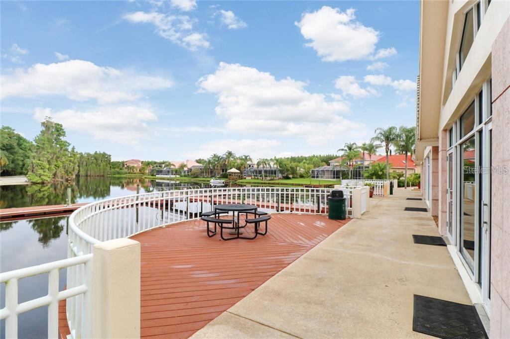 Listing photo id 27 for 10260 Devonshire Lake Drive