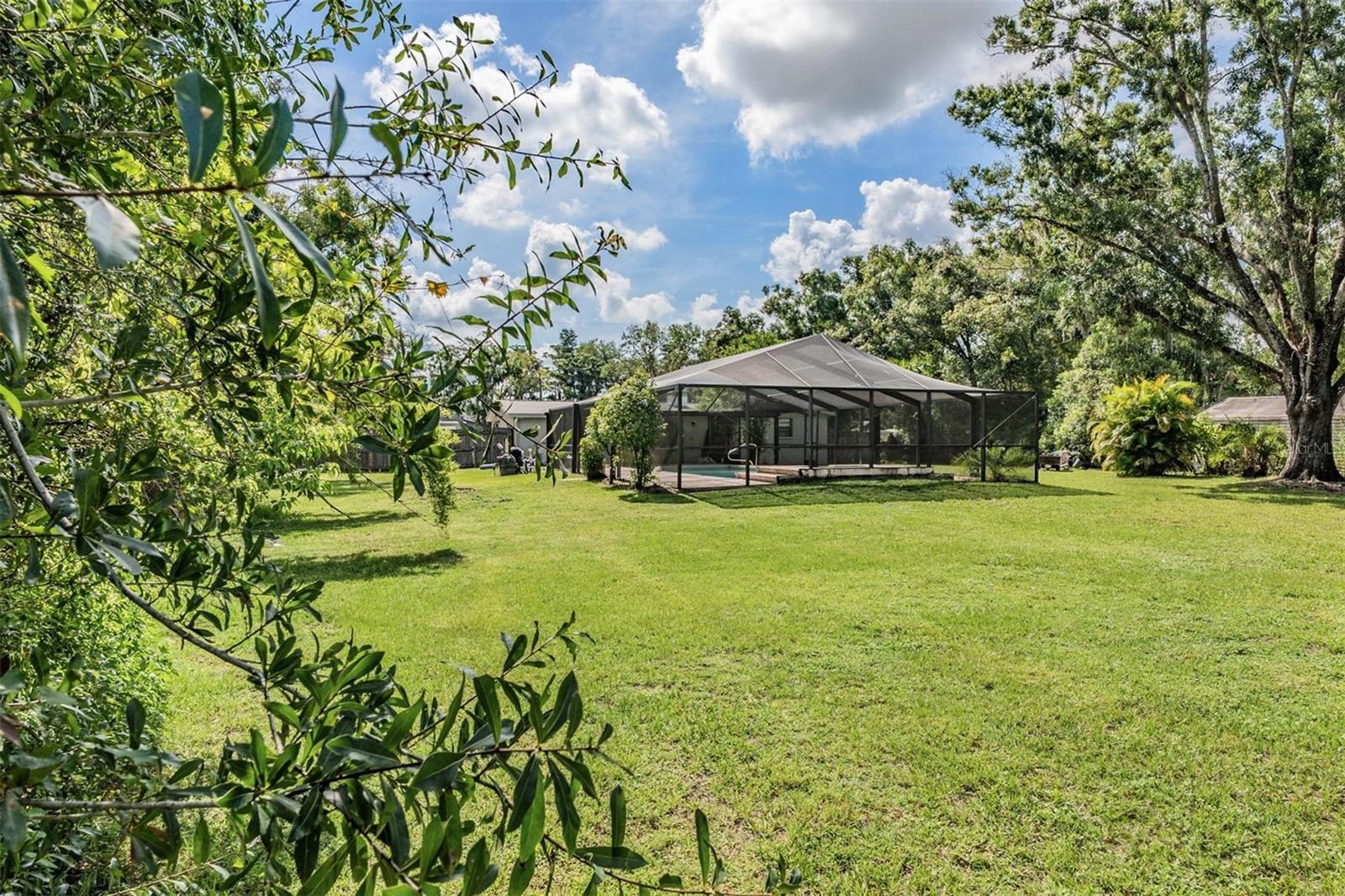 Image 6 of 35 For 15808 Willowdale Road