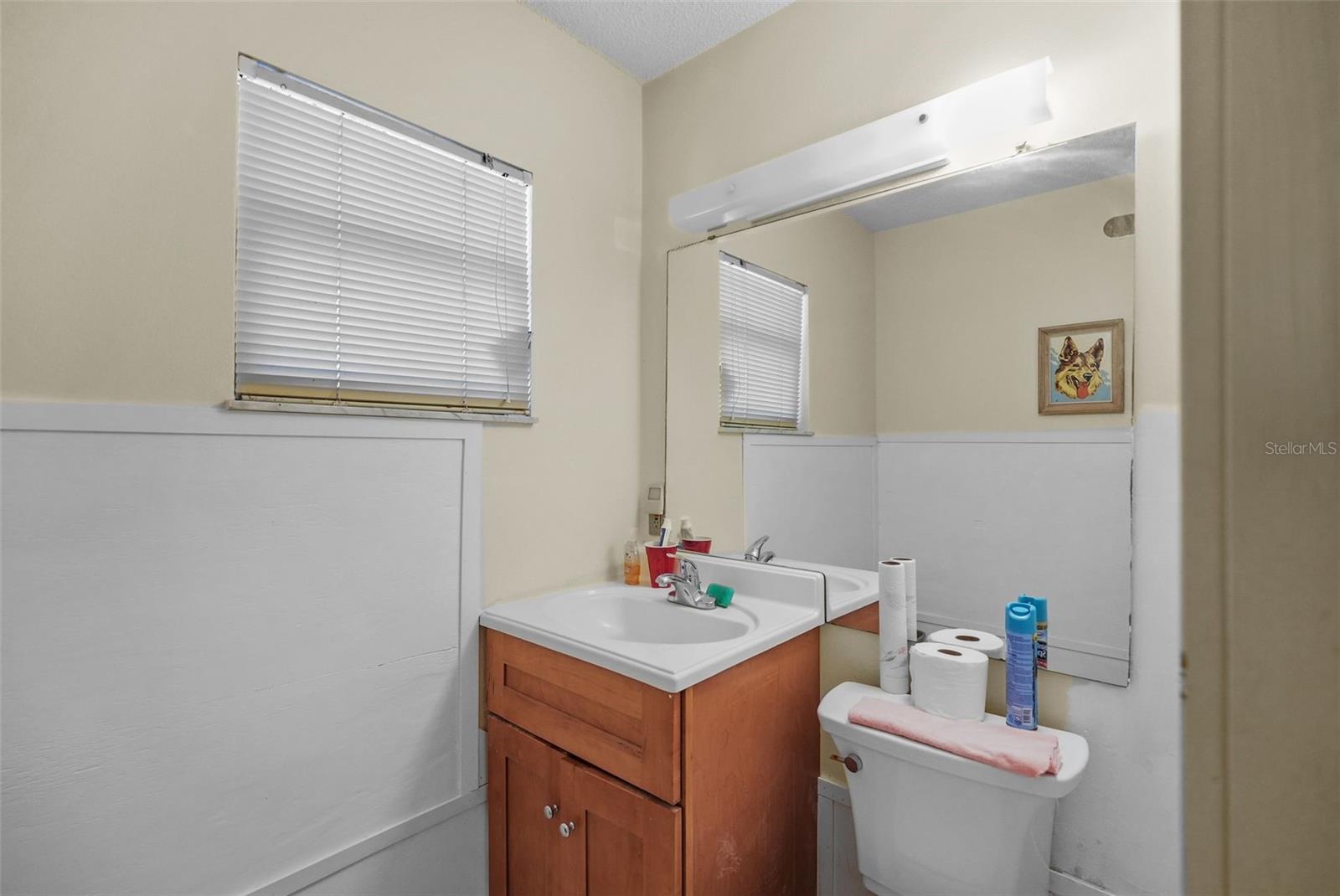 Image 8 of 46 For 588 Bayview Drive