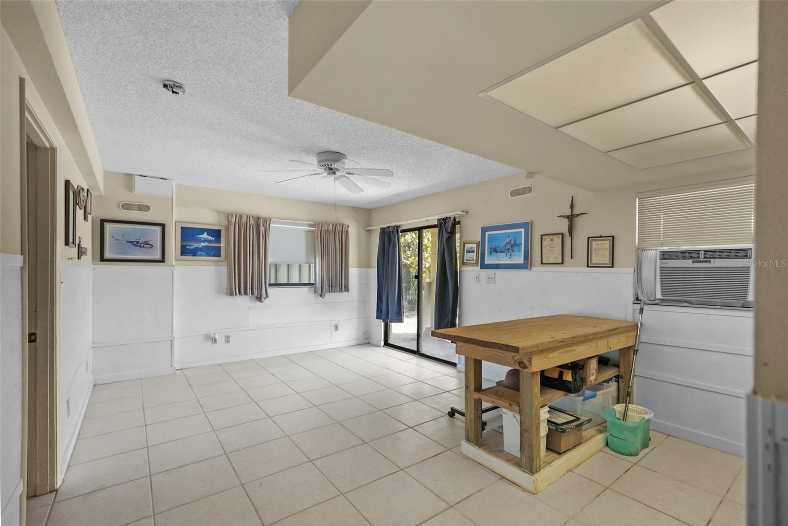Image 9 of 46 For 588 Bayview Drive