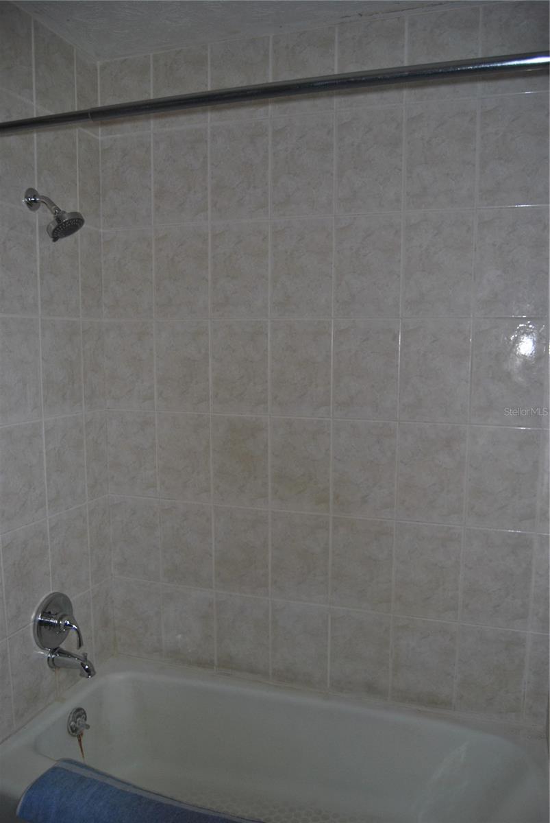 Image 9 of 13 For 119 18th Street Nw