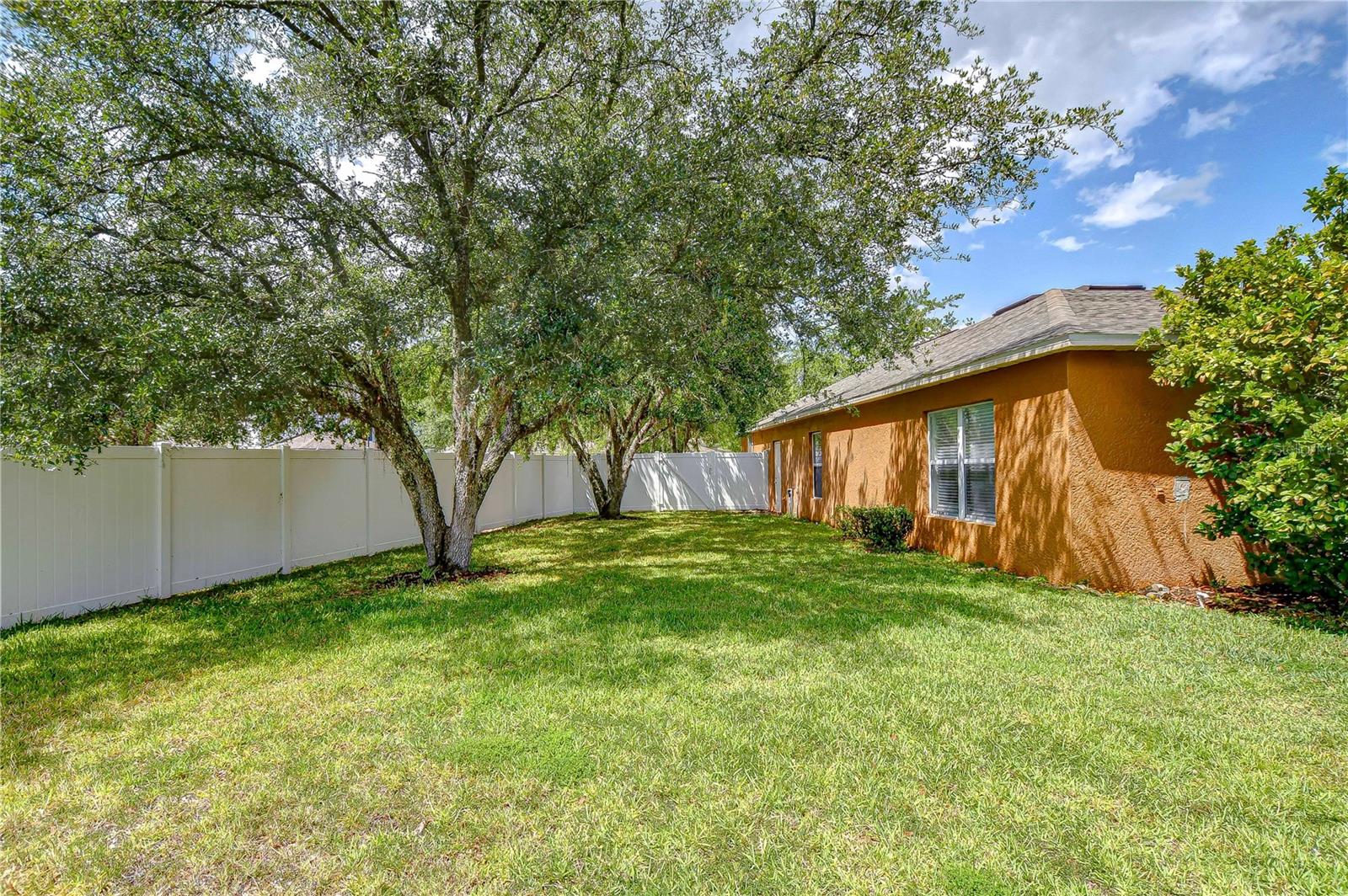 Image 46 of 48 For 18303 Elmhurst Lane