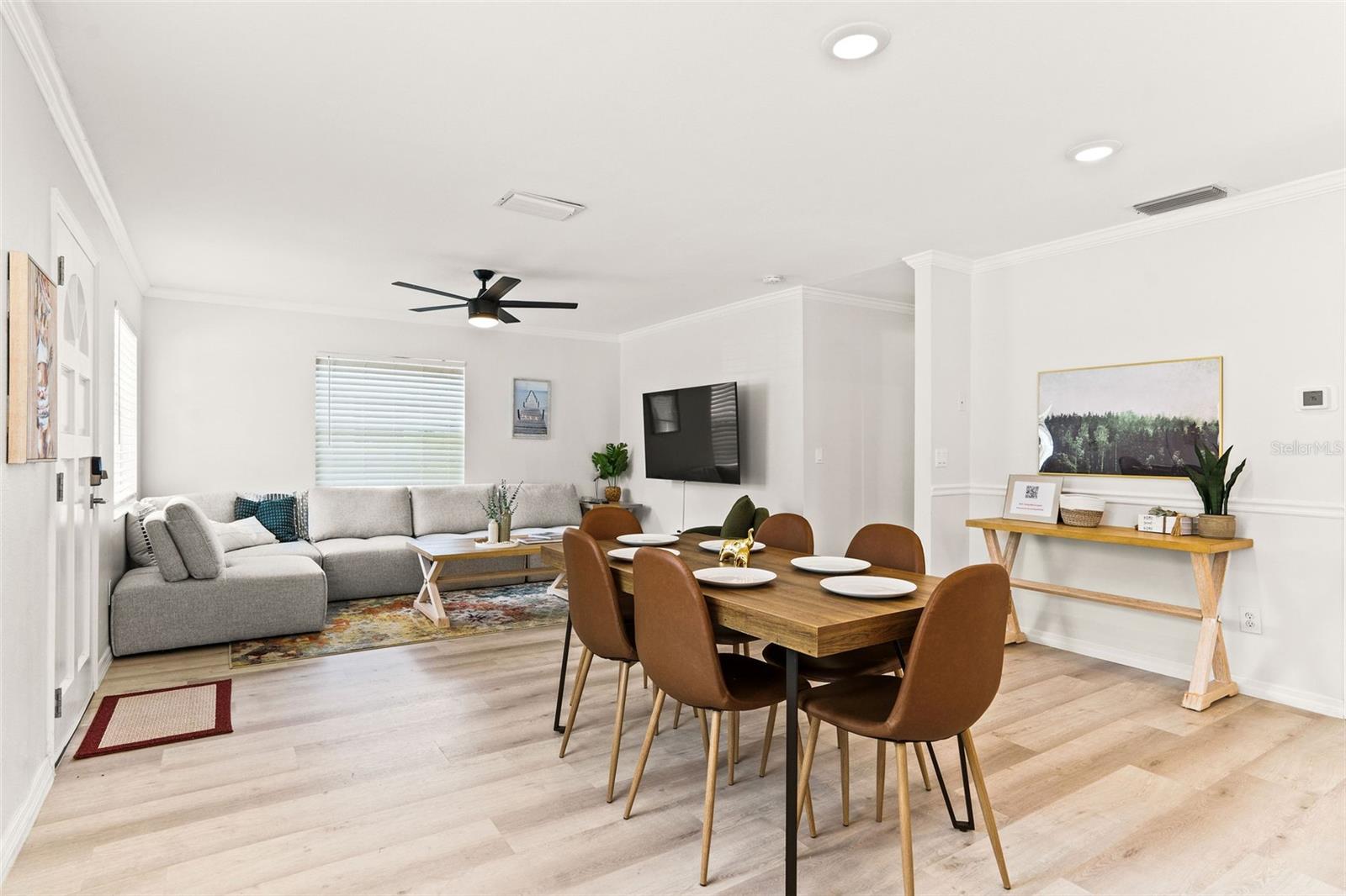 Image 10 of 39 For 6908 Lynn Avenue