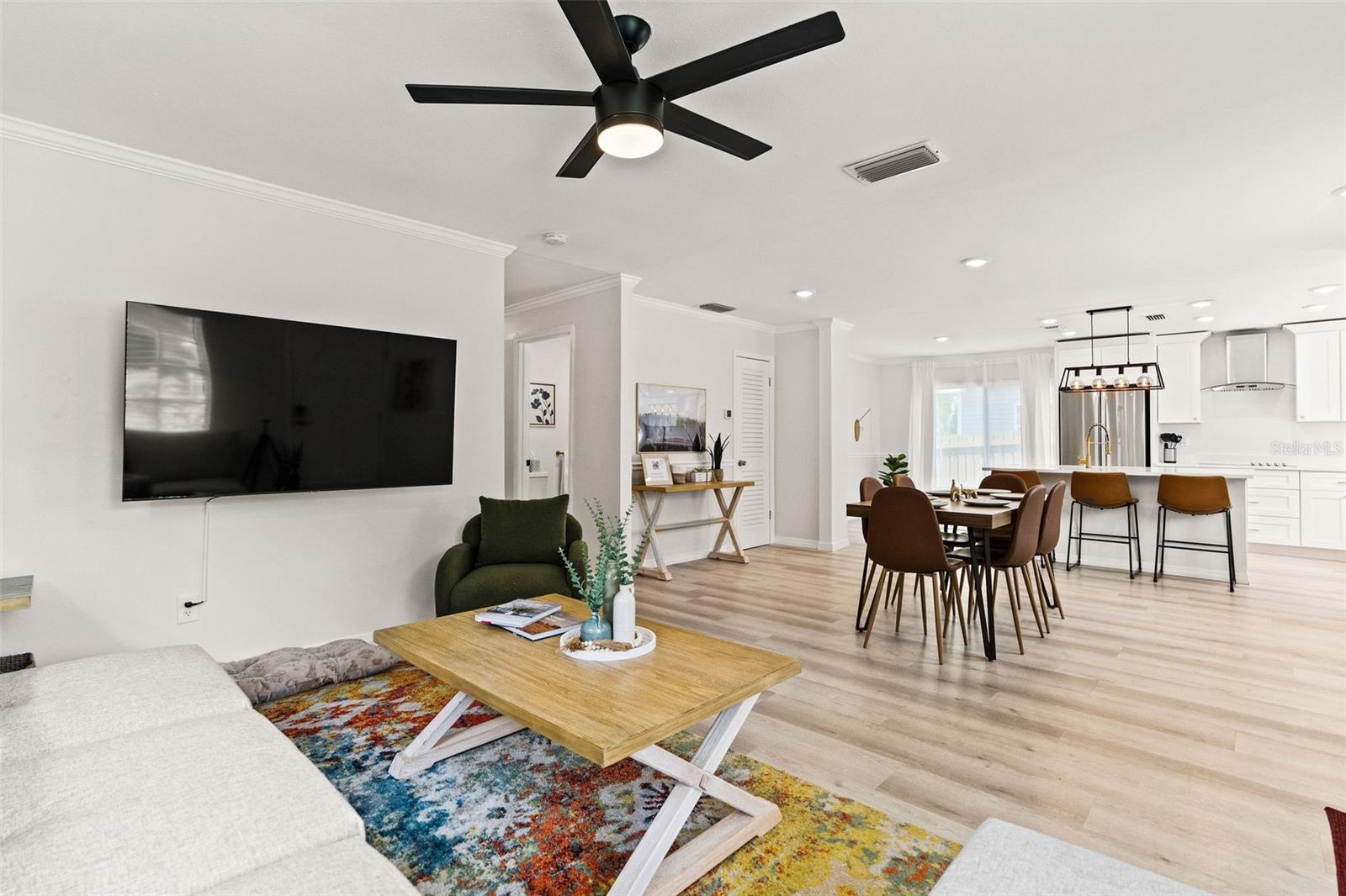 Image 11 of 39 For 6908 Lynn Avenue