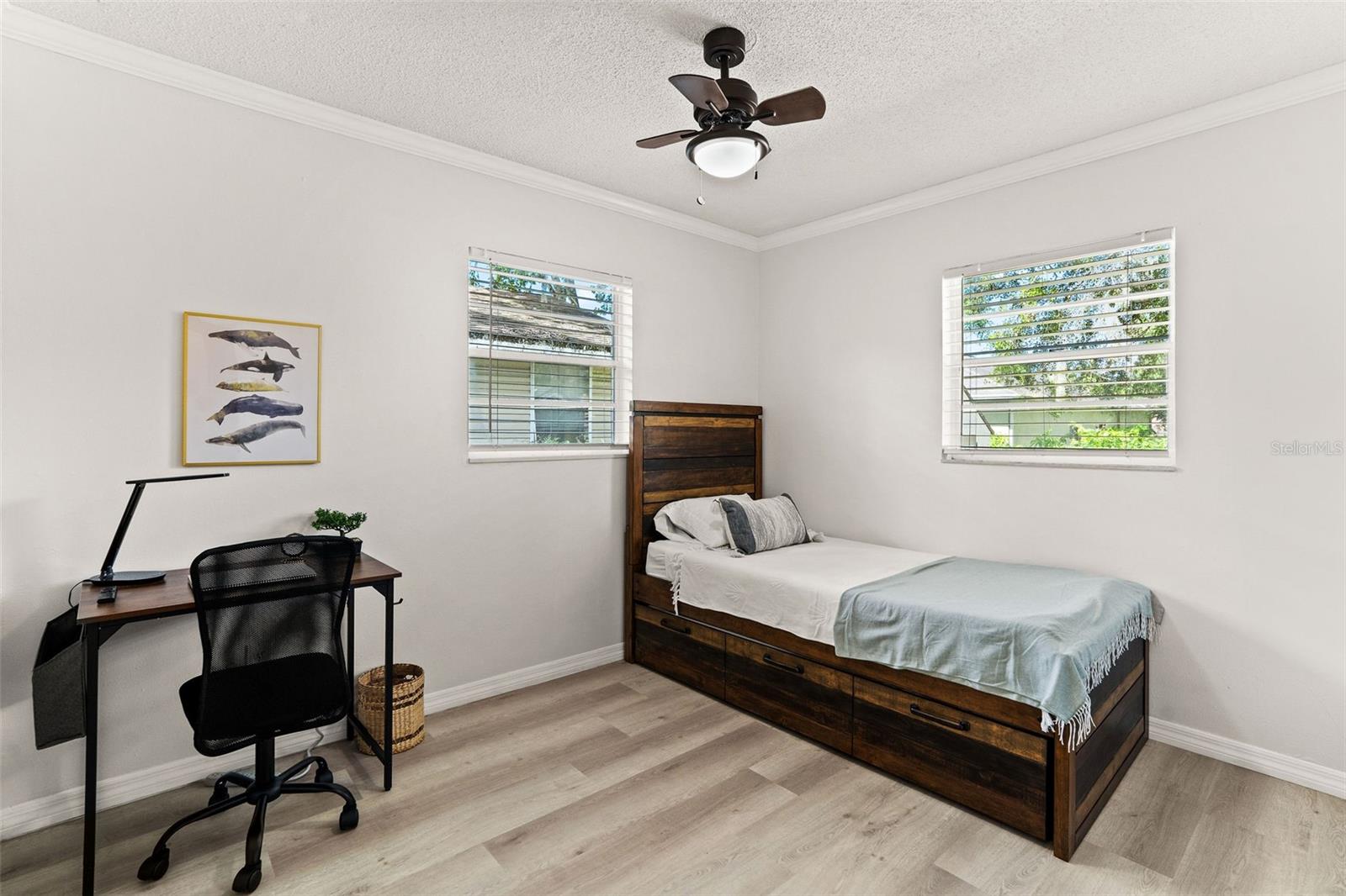 Image 19 of 39 For 6908 Lynn Avenue