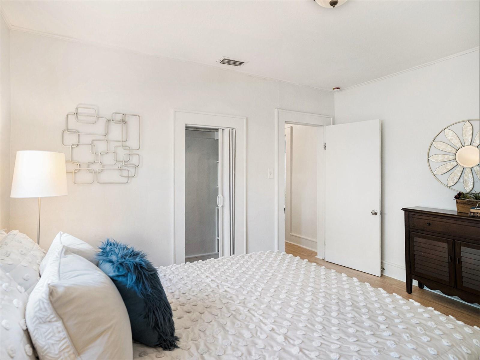 Image 13 of 35 For 8114 11th Street