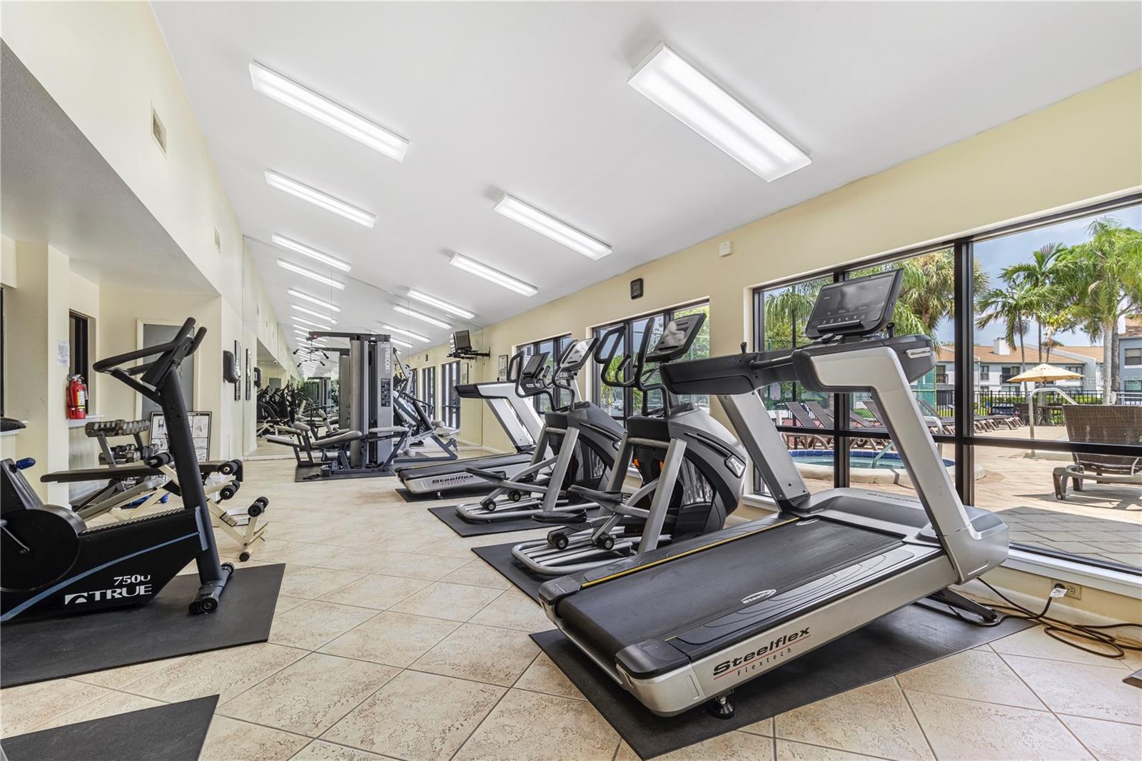 Image 42 of 49 For 2073 Skimmer Court W 211