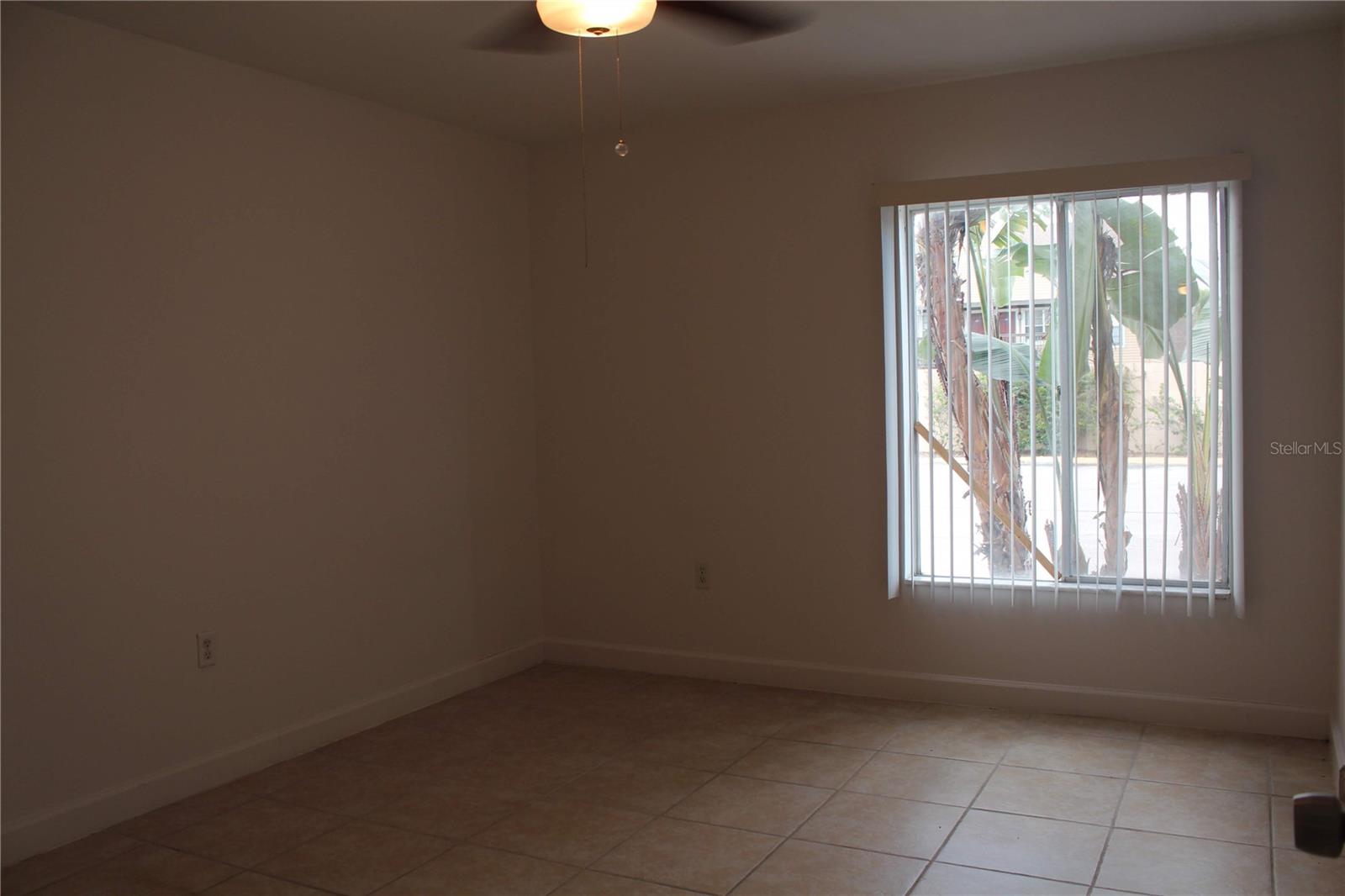 Image 4 of 9 For 3832 Lake Drive 116