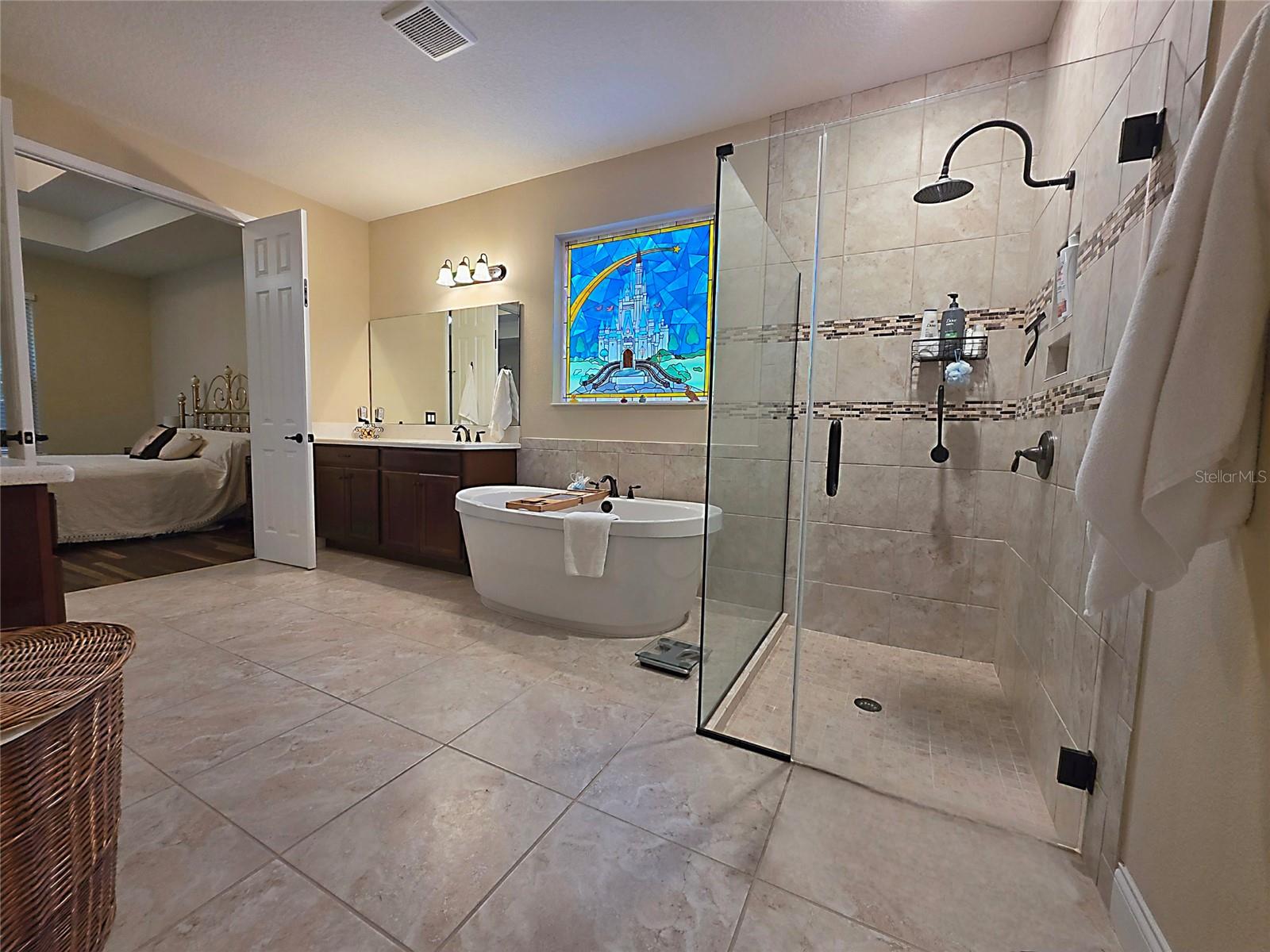 Image 18 of 45 For 13525 Gorgona Isle Drive