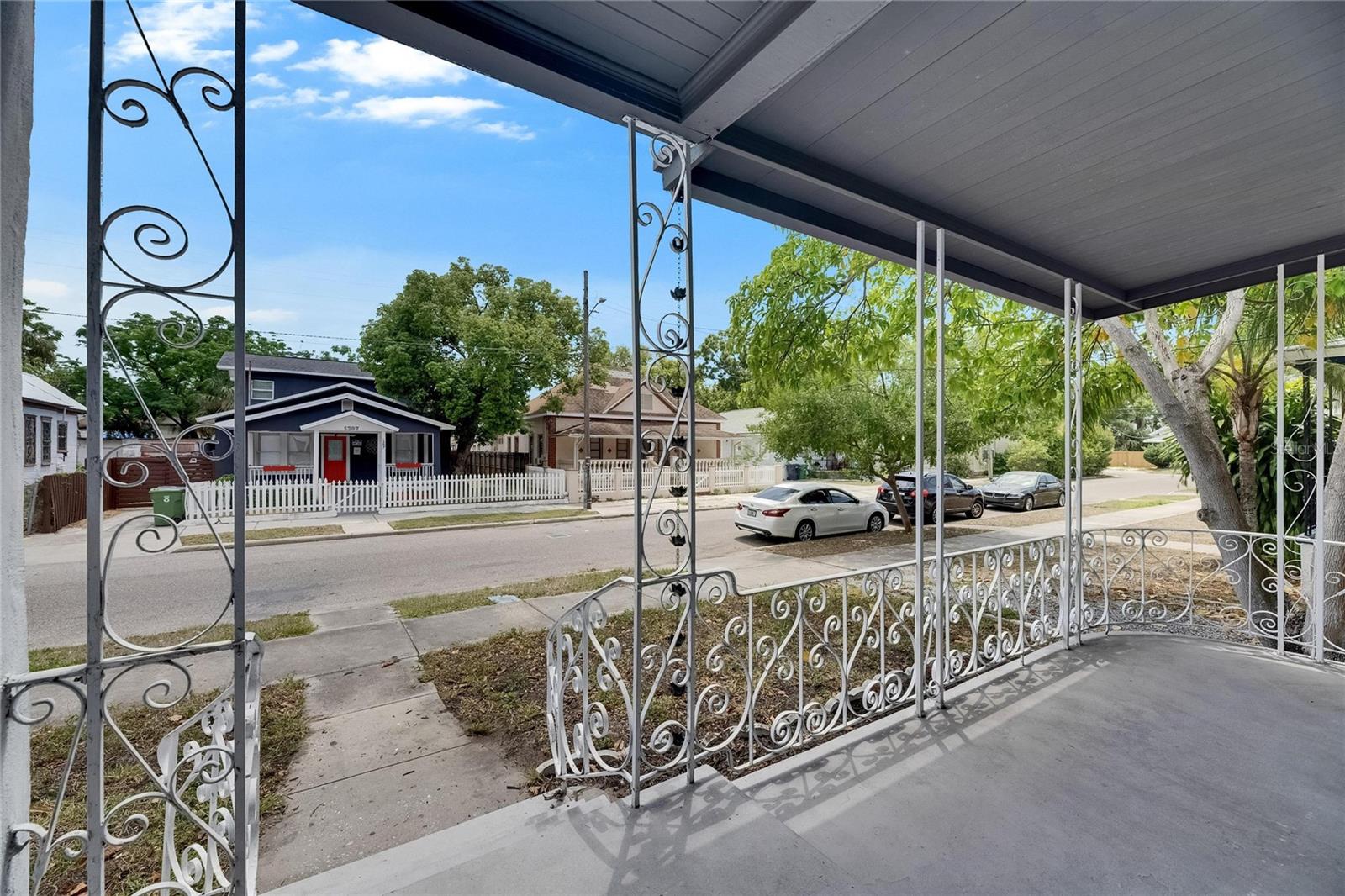 Image 6 of 44 For 1208 18th Avenue