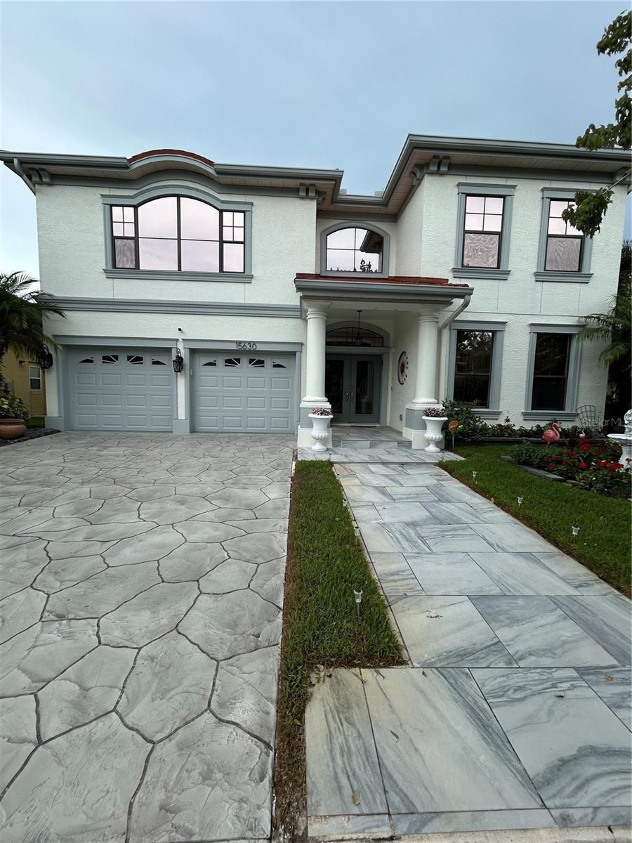 Listing photo id 79 for 15630 Himes Avenue