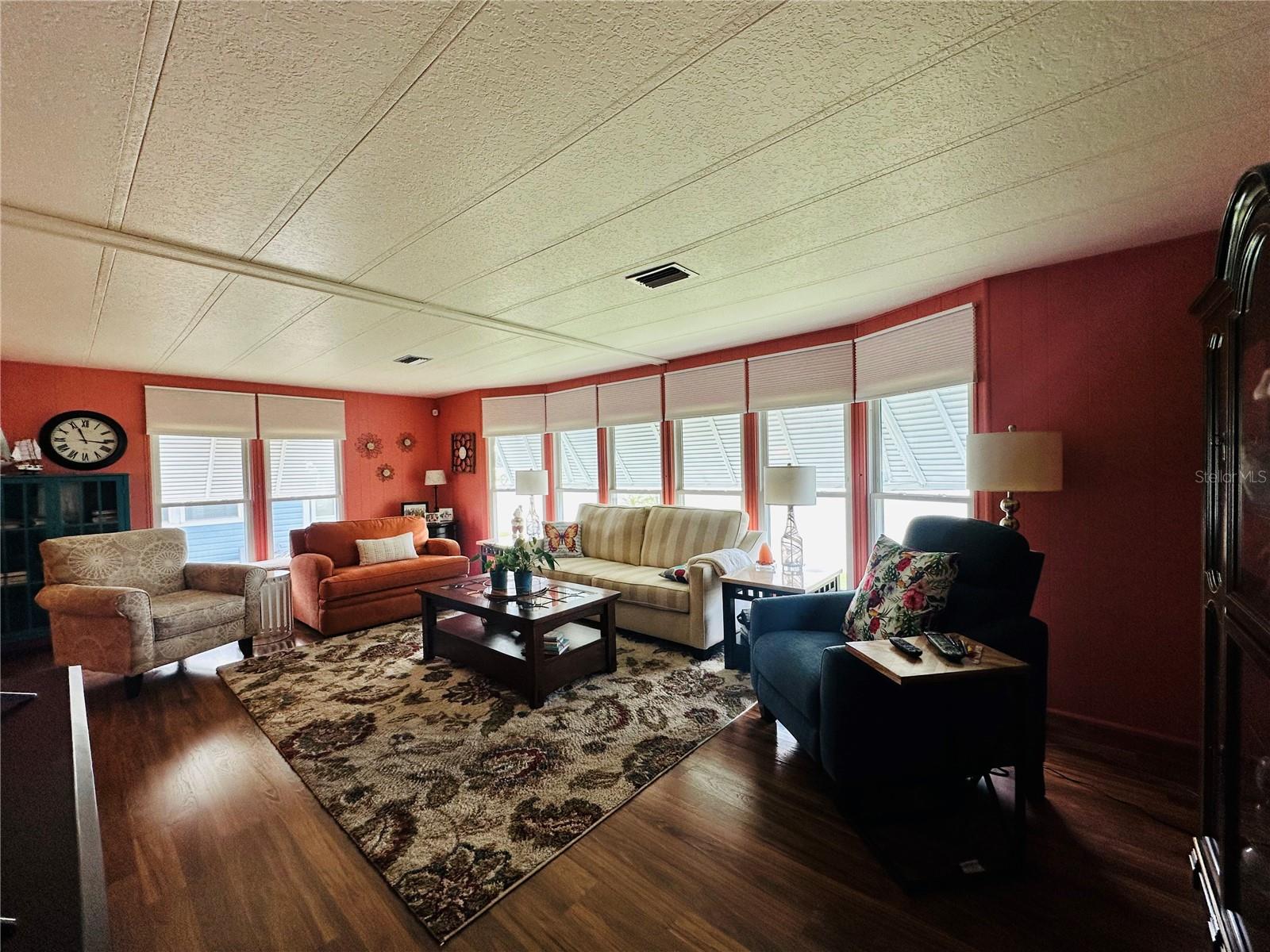 Image 11 of 29 For 808 53rd Avenue E 142k