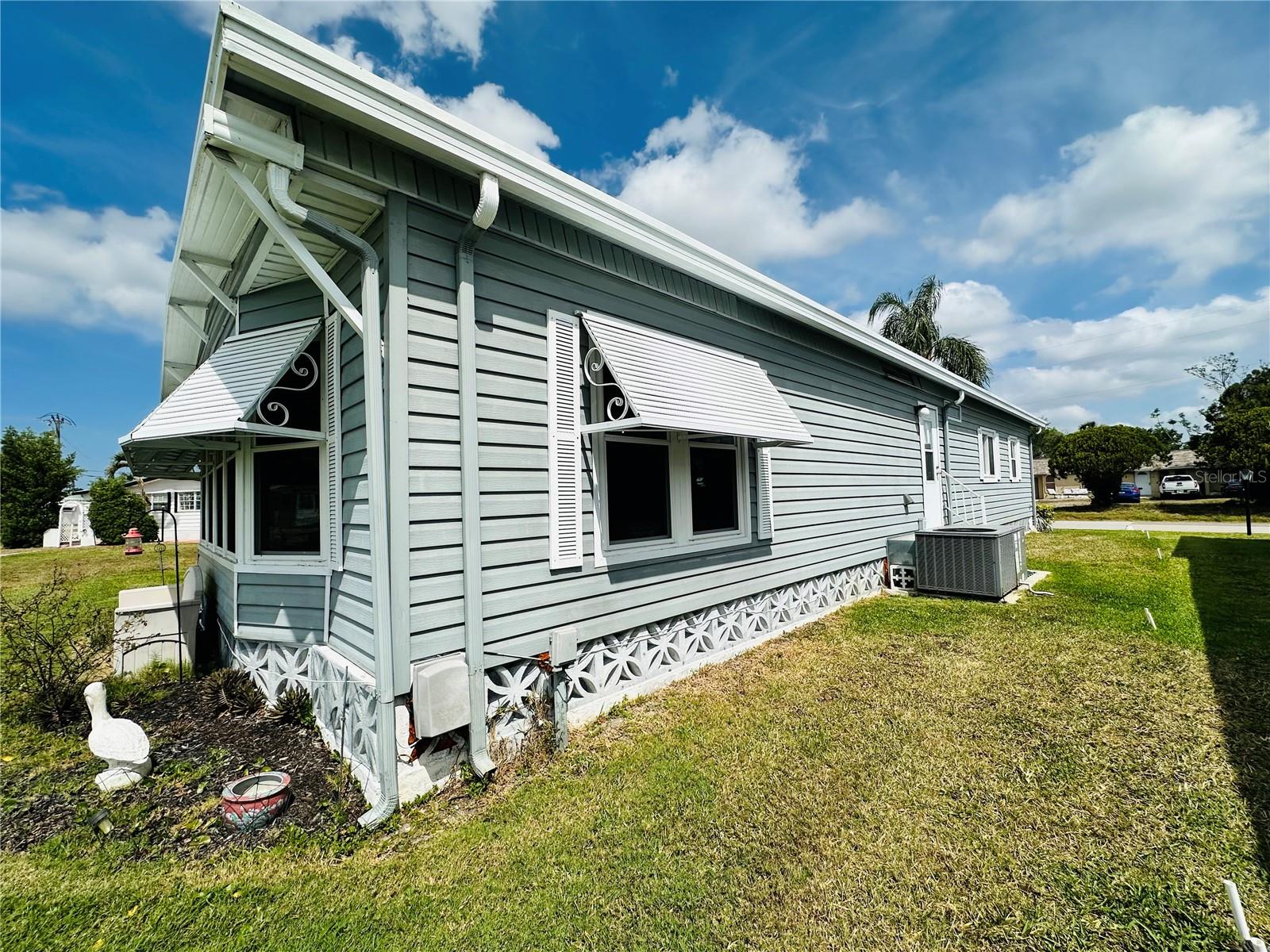Image 26 of 29 For 808 53rd Avenue E 142k