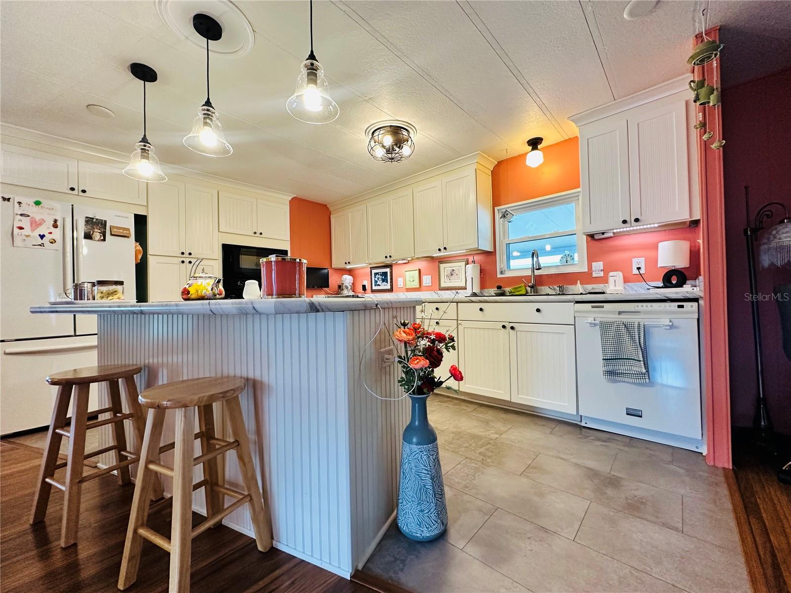 Image 7 of 29 For 808 53rd Avenue E 142k
