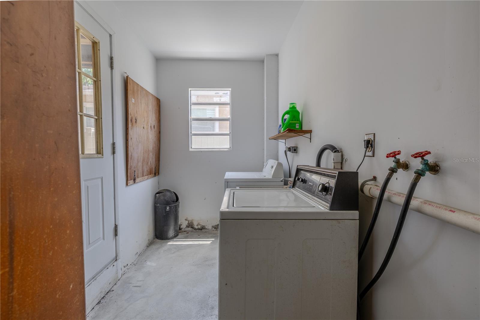 Image 36 of 50 For 503 Chestnut Street